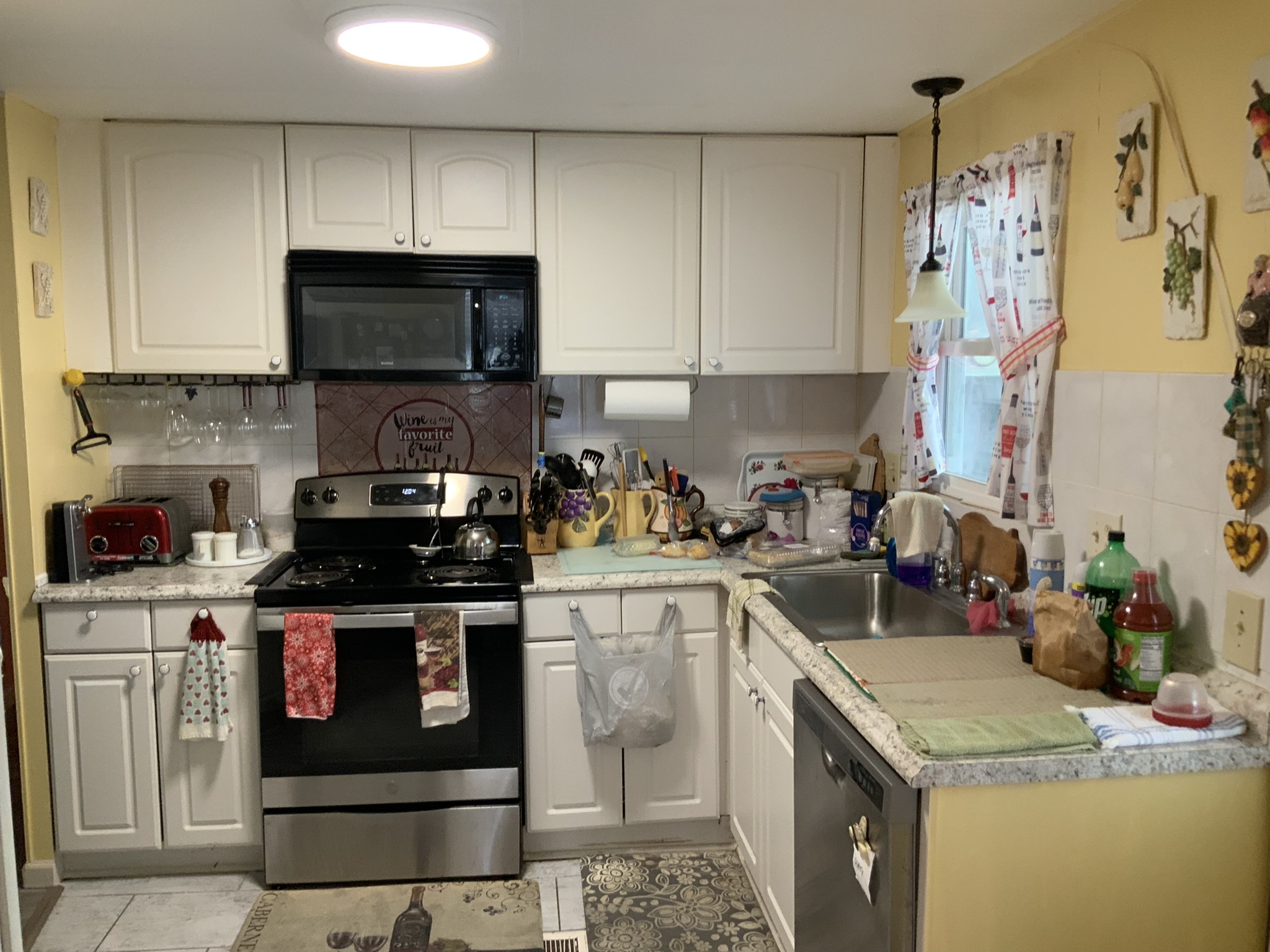 5817 Westlake Drive, New Port Richey, Florida 34653, 2 Bedrooms Bedrooms, ,2 BathroomsBathrooms,55-Plus Mobile Home,For Sale,Westlake Drive,3925