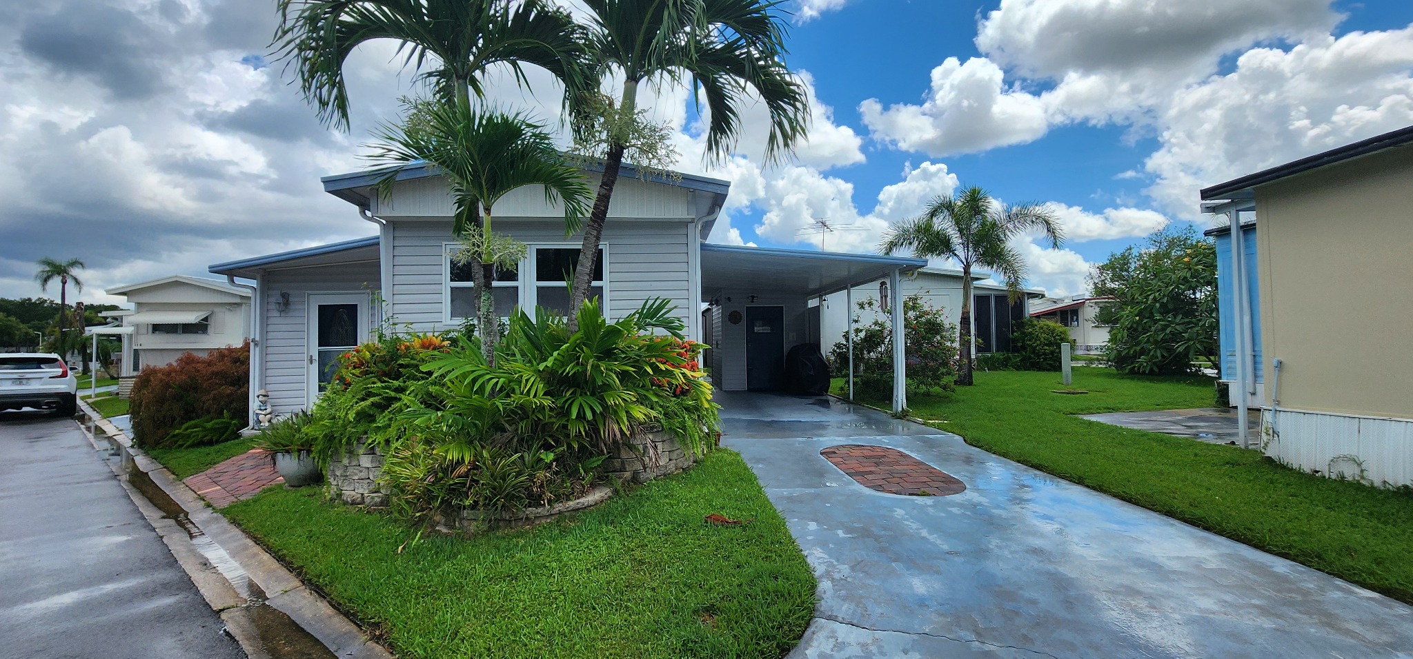 3223 Lockwood Ridge Road, Lot 117, Sarasota, Florida 34234, 2 Bedrooms Bedrooms, ,1.5 BathroomsBathrooms,55-Plus Mobile Home,For Sale,Lockwood Ridge Road, Lot 117,3932