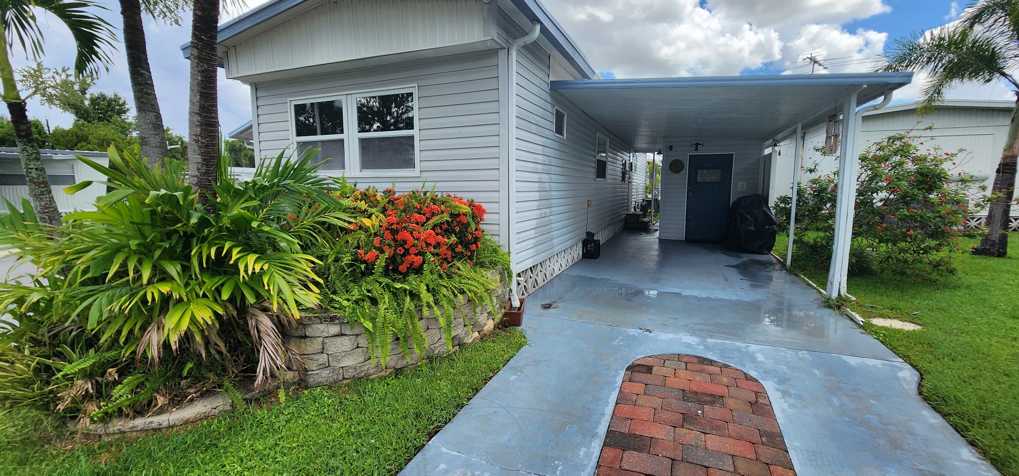 3223 Lockwood Ridge Road, Lot 117, Sarasota, Florida 34234, 2 Bedrooms Bedrooms, ,1.5 BathroomsBathrooms,55-Plus Mobile Home,For Sale,Lockwood Ridge Road, Lot 117,3932