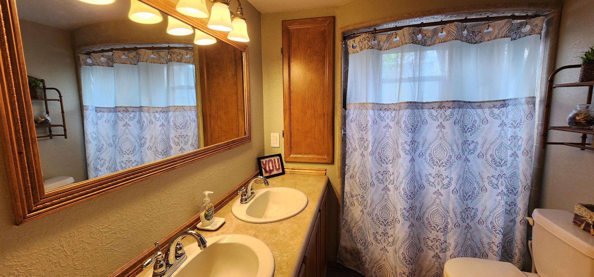 3223 Lockwood Ridge Road, Lot 117, Sarasota, Florida 34234, 2 Bedrooms Bedrooms, ,1.5 BathroomsBathrooms,55-Plus Mobile Home,For Sale,Lockwood Ridge Road, Lot 117,3932