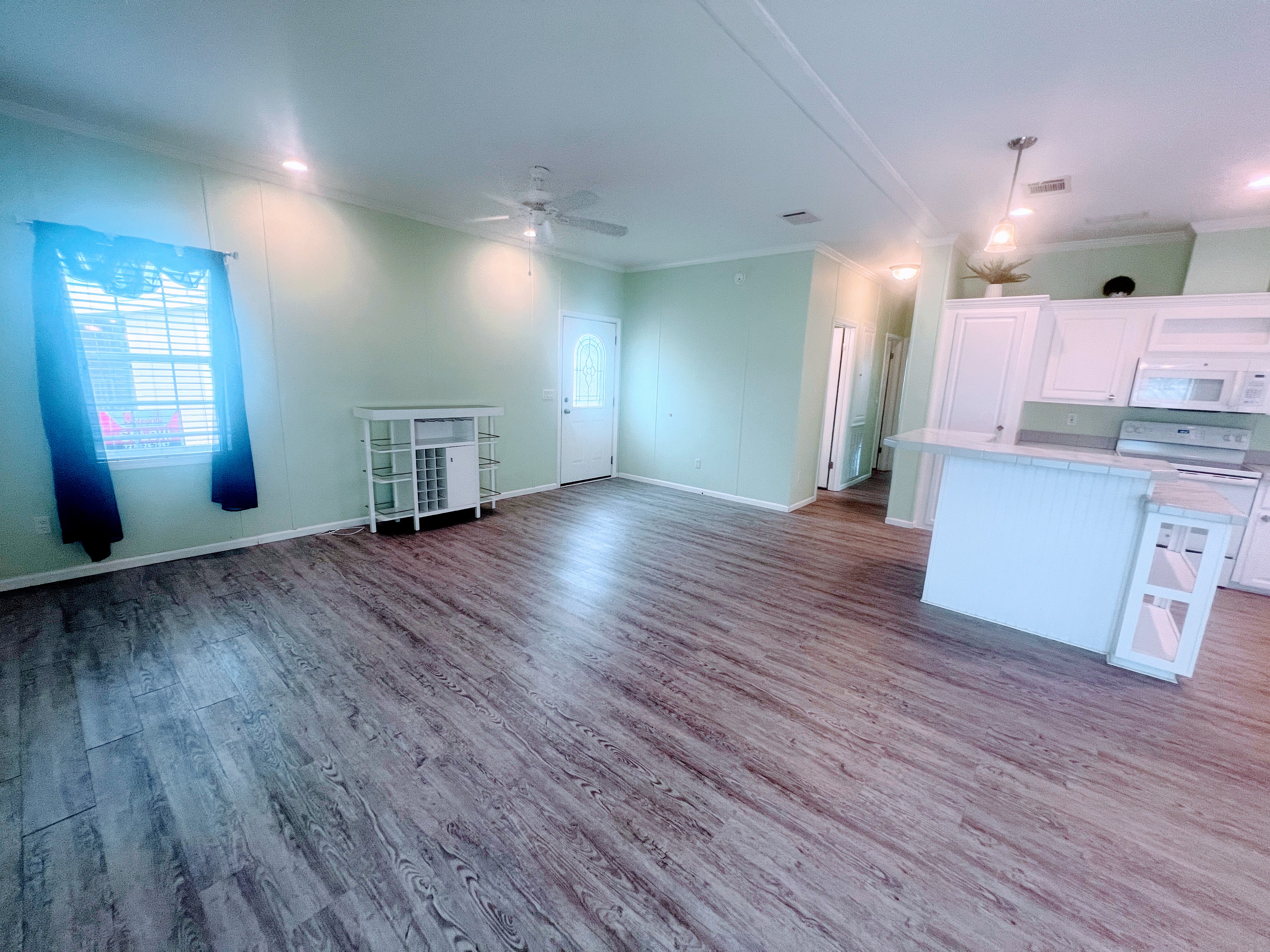 3300 Alt 19 N, Lot 31, Dunedin, Florida 34698, 2 Bedrooms Bedrooms, ,2 BathroomsBathrooms,55-Plus Mobile Home,For Sale,Alt 19 N, Lot 31,3936