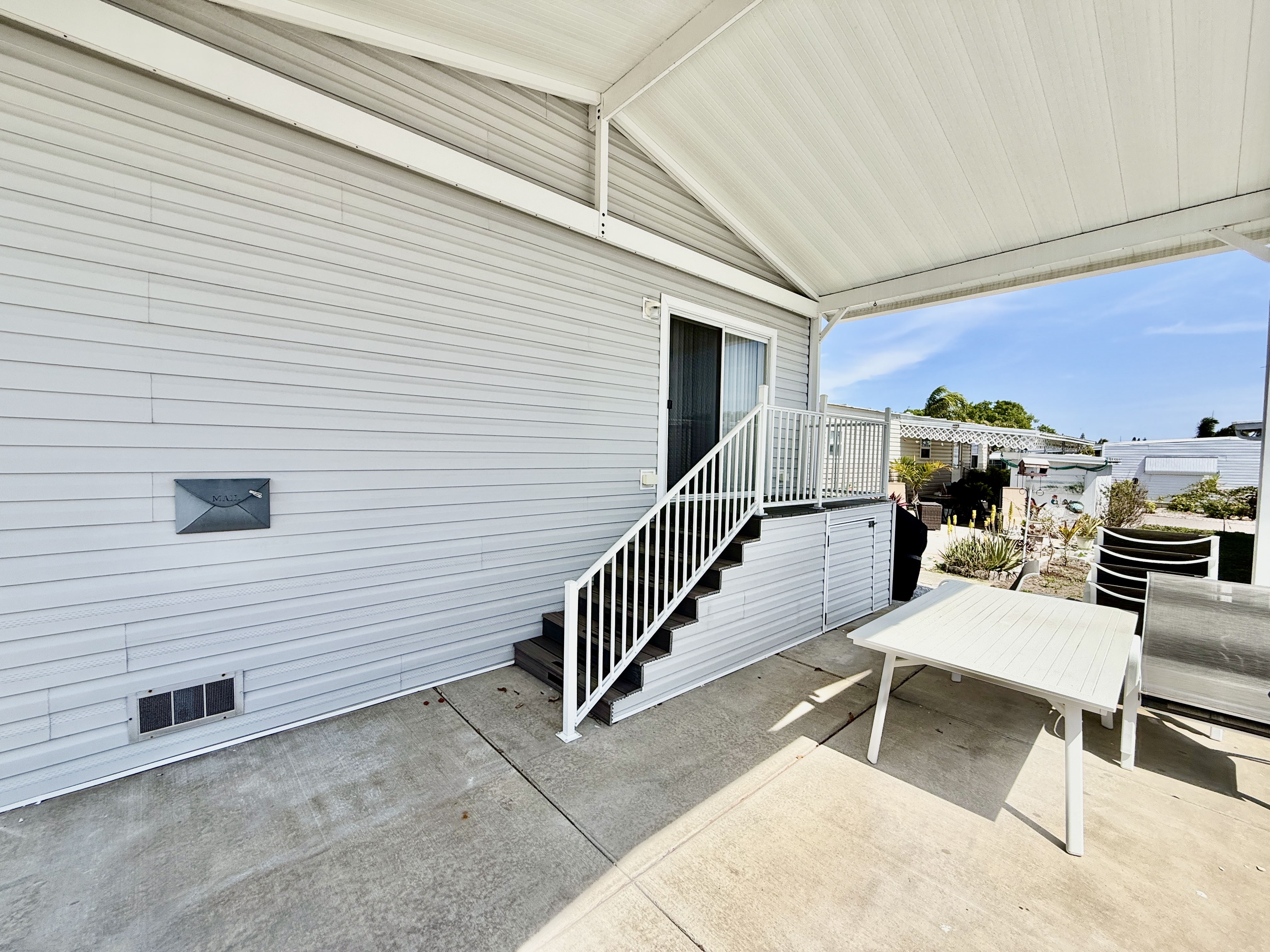 3300 Alt 19 N, Lot 31, Dunedin, Florida 34698, 2 Bedrooms Bedrooms, ,2 BathroomsBathrooms,55-Plus Mobile Home,For Sale,Alt 19 N, Lot 31,3936