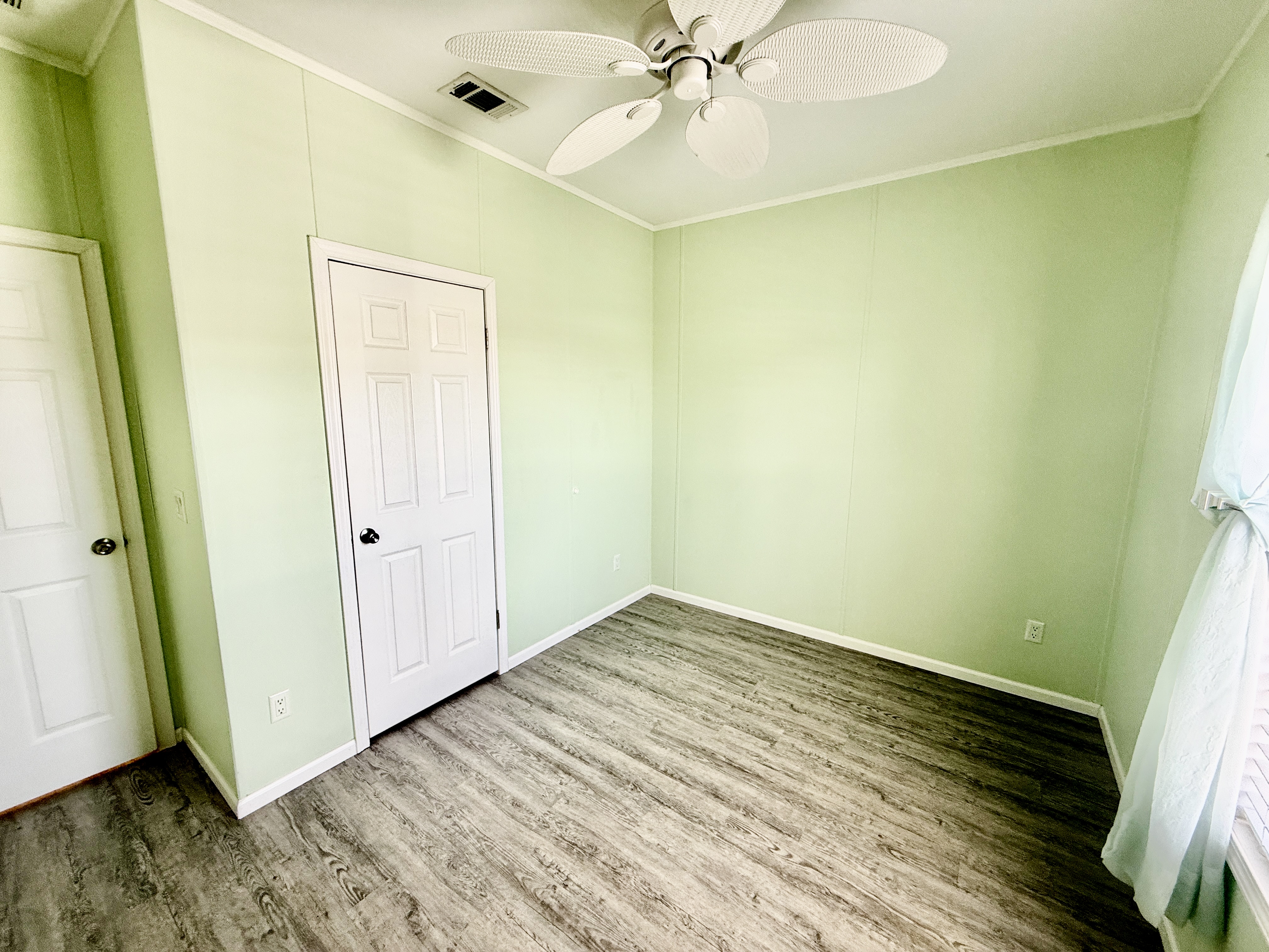 3300 Alt 19 N, Lot 31, Dunedin, Florida 34698, 2 Bedrooms Bedrooms, ,2 BathroomsBathrooms,55-Plus Mobile Home,For Sale,Alt 19 N, Lot 31,3936