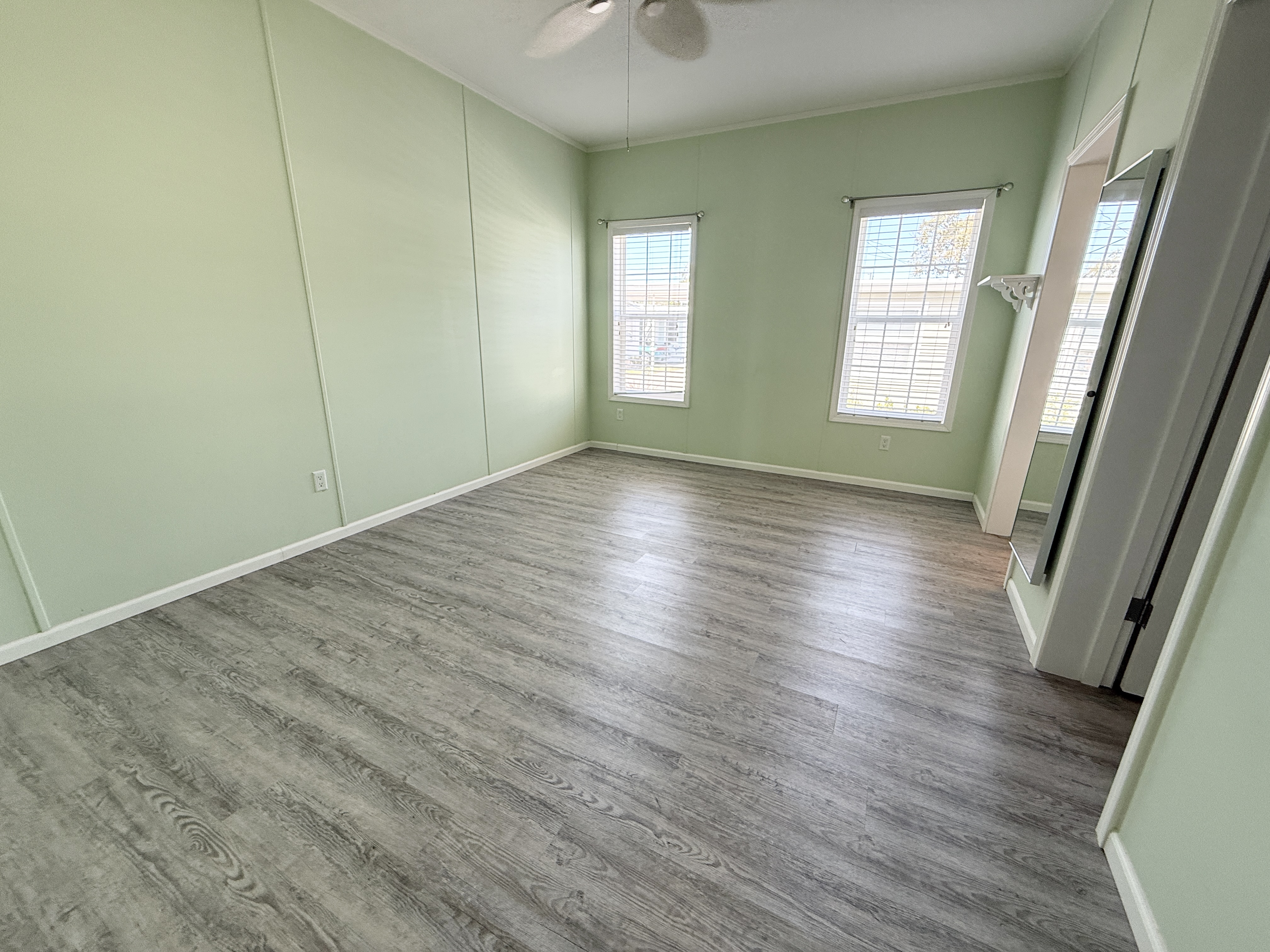 3300 Alt 19 N, Lot 31, Dunedin, Florida 34698, 2 Bedrooms Bedrooms, ,2 BathroomsBathrooms,55-Plus Mobile Home,For Sale,Alt 19 N, Lot 31,3936