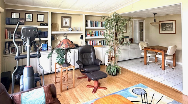 100 Hampton Road, Lot 84, Clearwater, Florida 33759, 2 Bedrooms Bedrooms, ,2 BathroomsBathrooms,55-Plus Mobile Home,For Sale,Hampton Road, Lot 84,3937