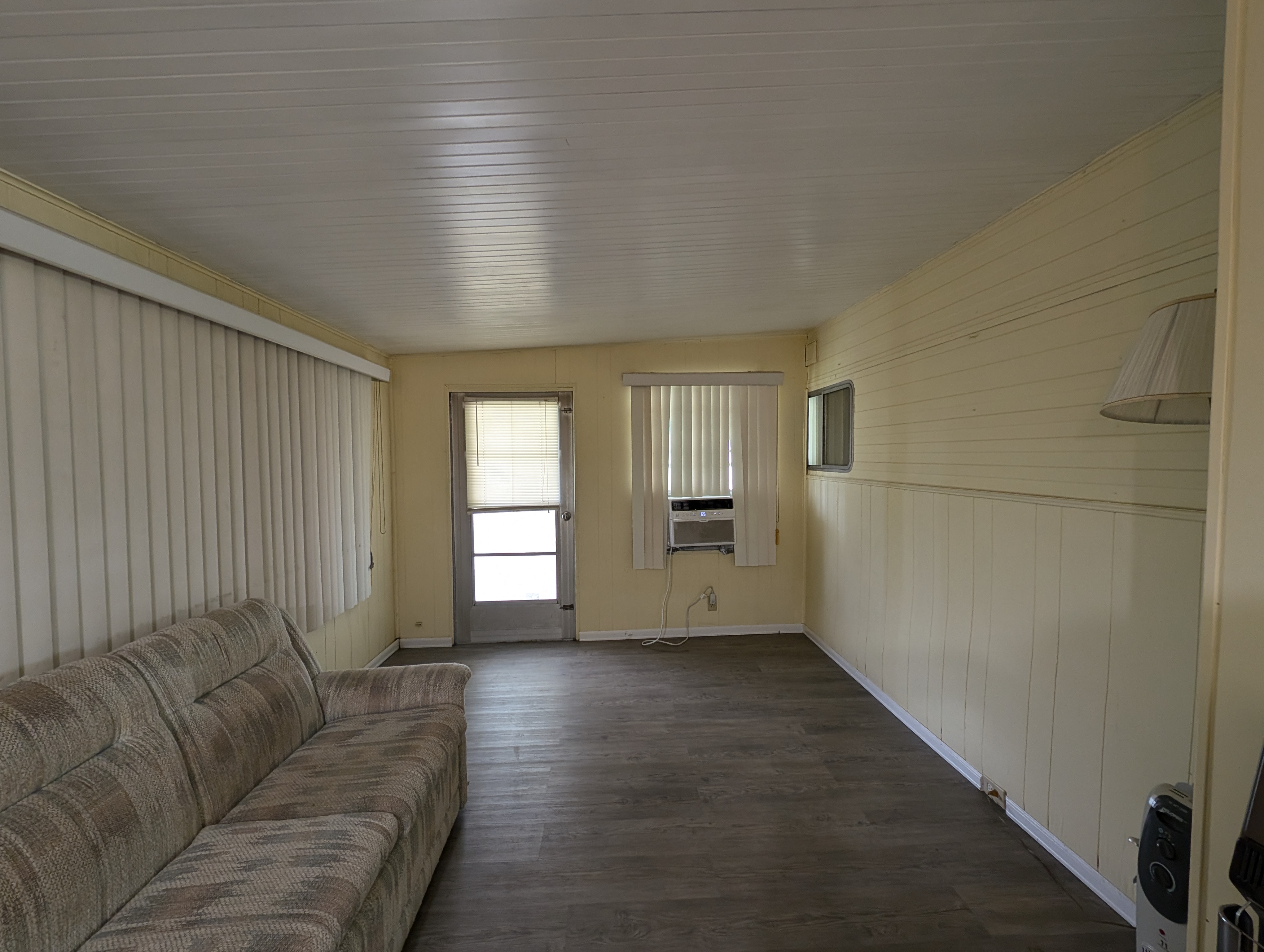 4078 Honolulu Drive, Ruskin, Florida 33570, 1 Bedroom Bedrooms, ,1 BathroomBathrooms,All - Age Mobile Home,For Sale,Honolulu Drive,3940