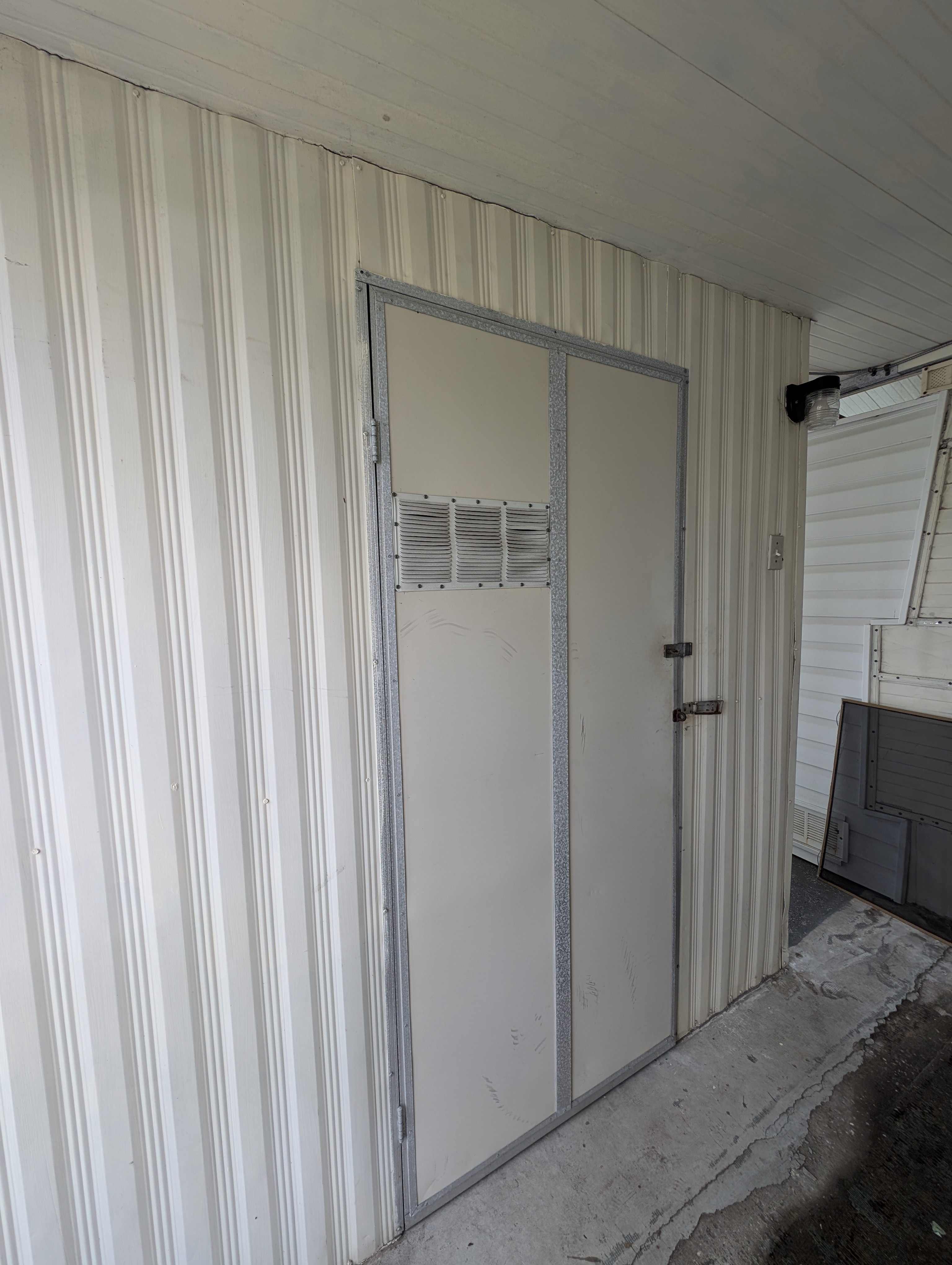 4078 Honolulu Drive, Ruskin, Florida 33570, 1 Bedroom Bedrooms, ,1 BathroomBathrooms,All - Age Mobile Home,For Sale,Honolulu Drive,3940