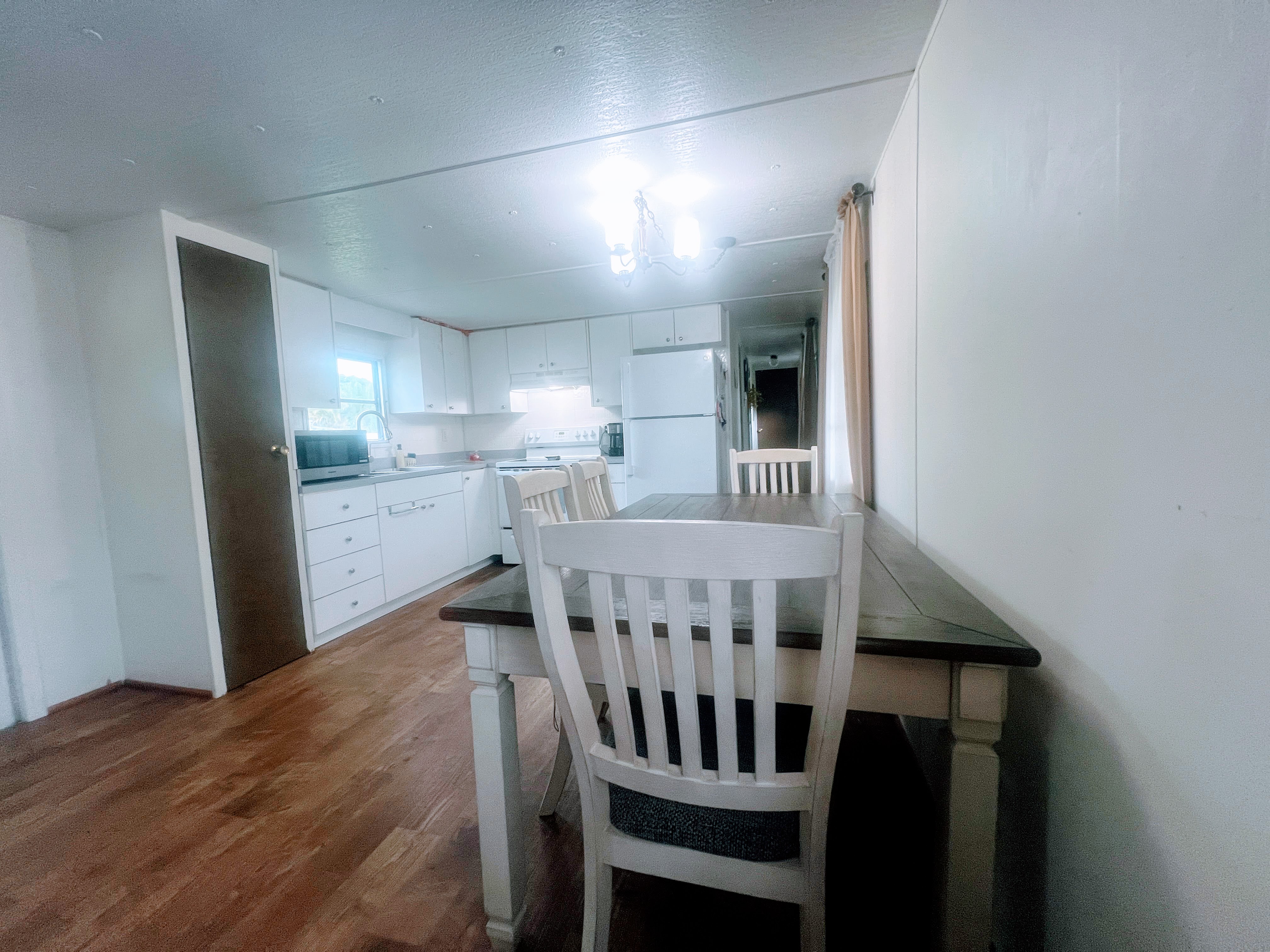 17 Sophie Avenue, Dunedin, Florida 34698, 3 Bedrooms Bedrooms, ,2 BathroomsBathrooms,55-Plus Mobile Home,For Sale,Sophie Avenue,3943
