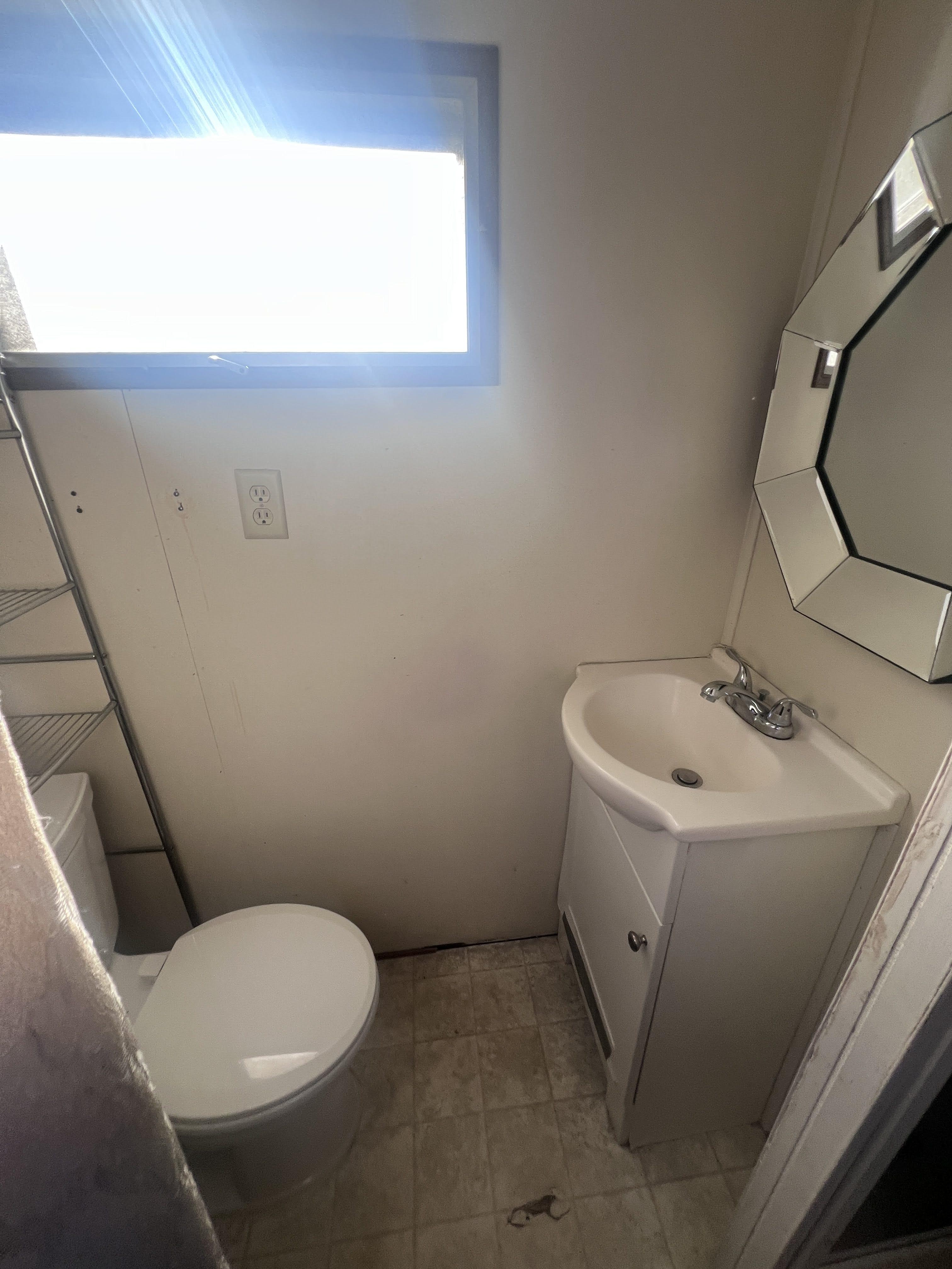 17 Sophie Avenue, Dunedin, Florida 34698, 3 Bedrooms Bedrooms, ,2 BathroomsBathrooms,55-Plus Mobile Home,For Sale,Sophie Avenue,3943