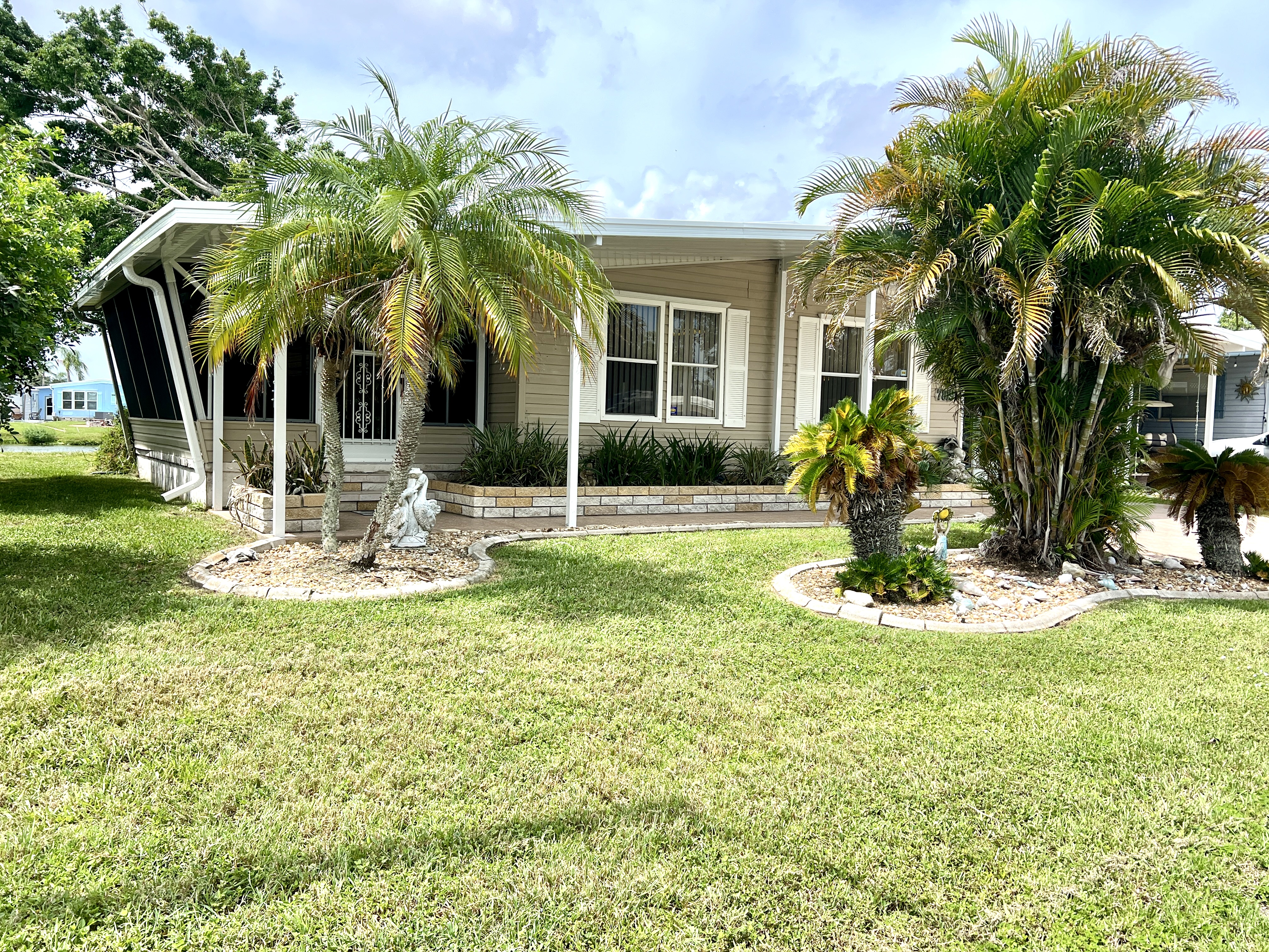 7819 Bonita Way, Ellenton, Florida 34222, 2 Bedrooms Bedrooms, ,2 BathroomsBathrooms,55-Plus Mobile Home,For Sale,Bonita Way,3949