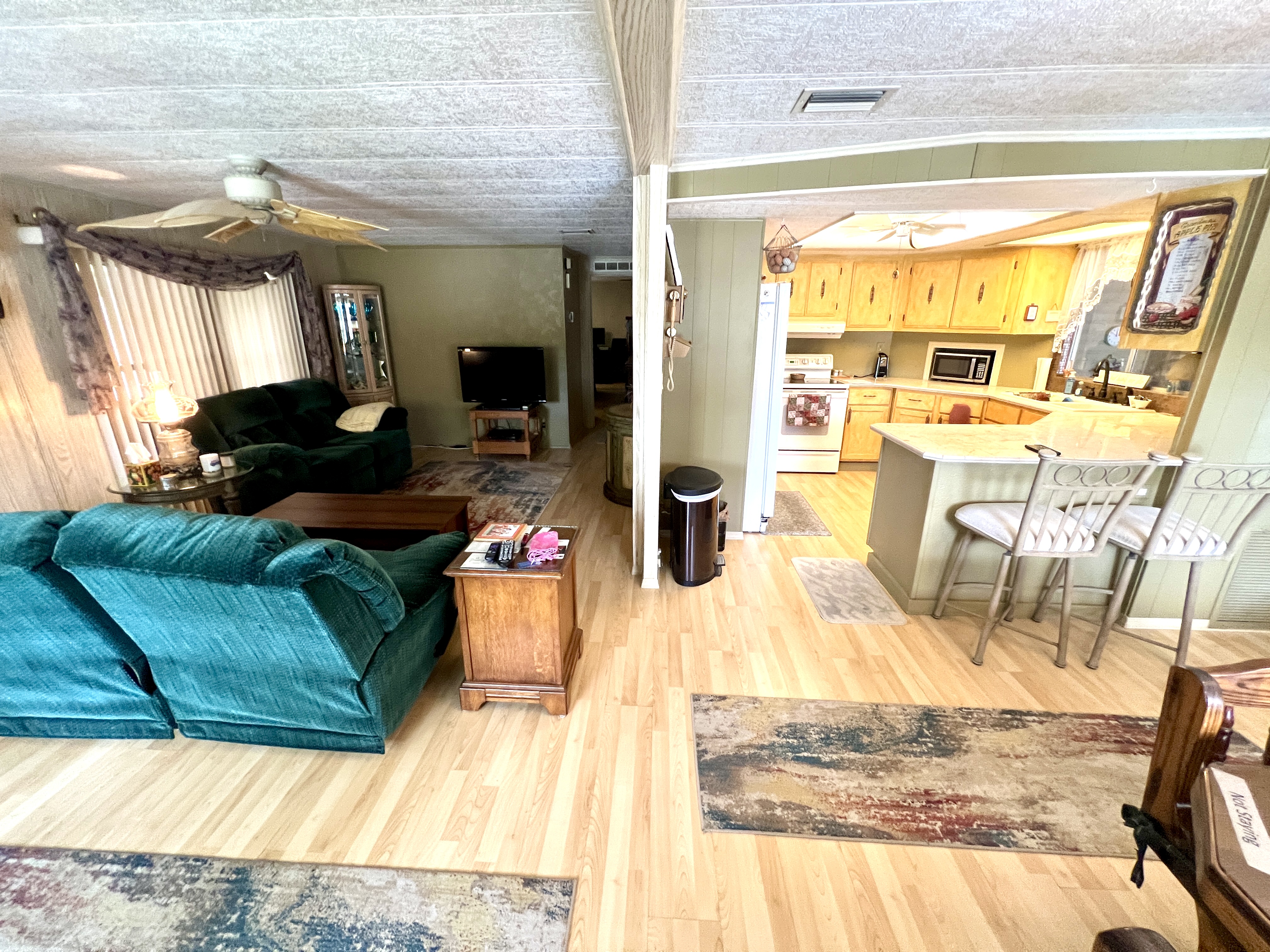 7819 Bonita Way, Ellenton, Florida 34222, 2 Bedrooms Bedrooms, ,2 BathroomsBathrooms,55-Plus Mobile Home,For Sale,Bonita Way,3949