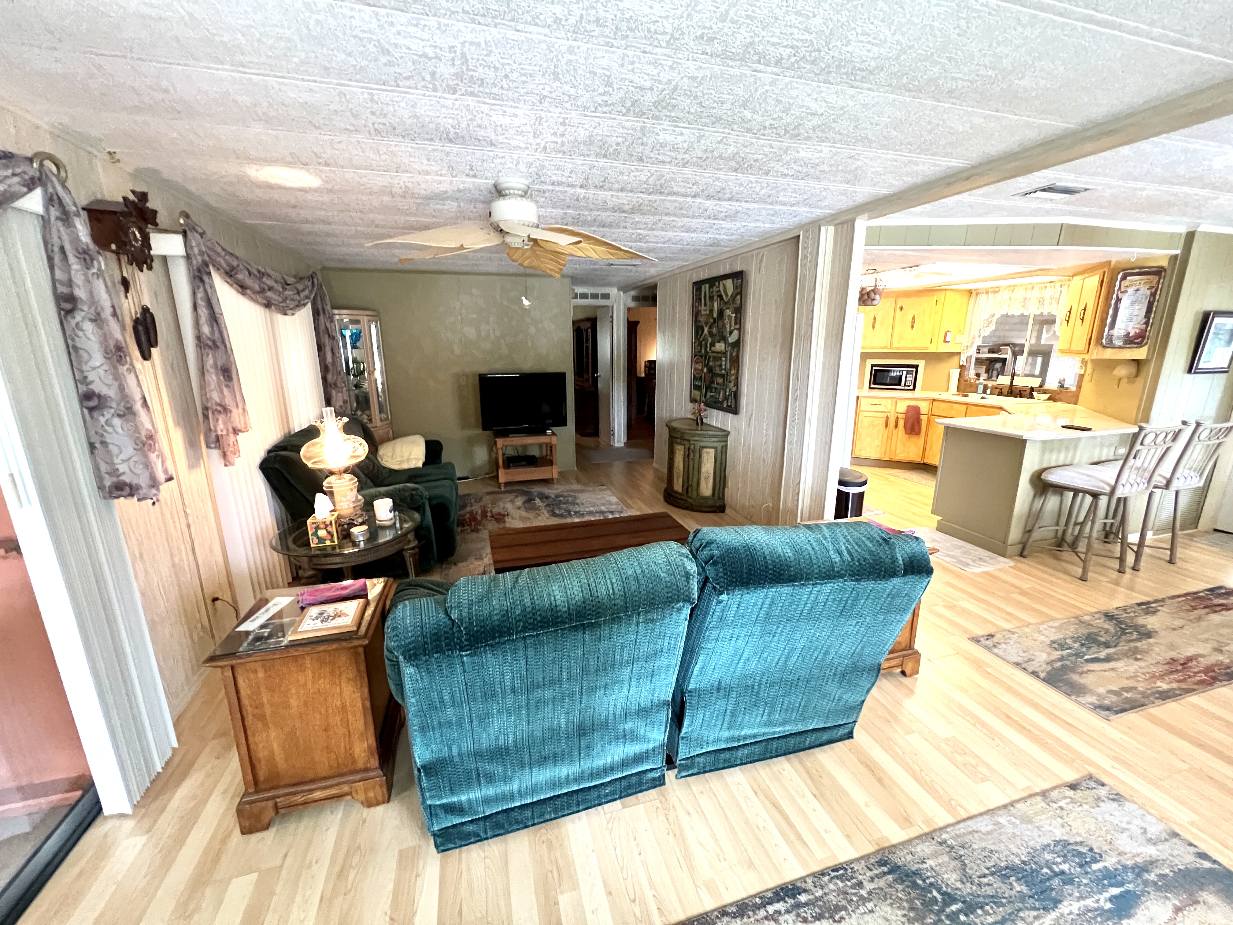 7819 Bonita Way, Ellenton, Florida 34222, 2 Bedrooms Bedrooms, ,2 BathroomsBathrooms,55-Plus Mobile Home,For Sale,Bonita Way,3949