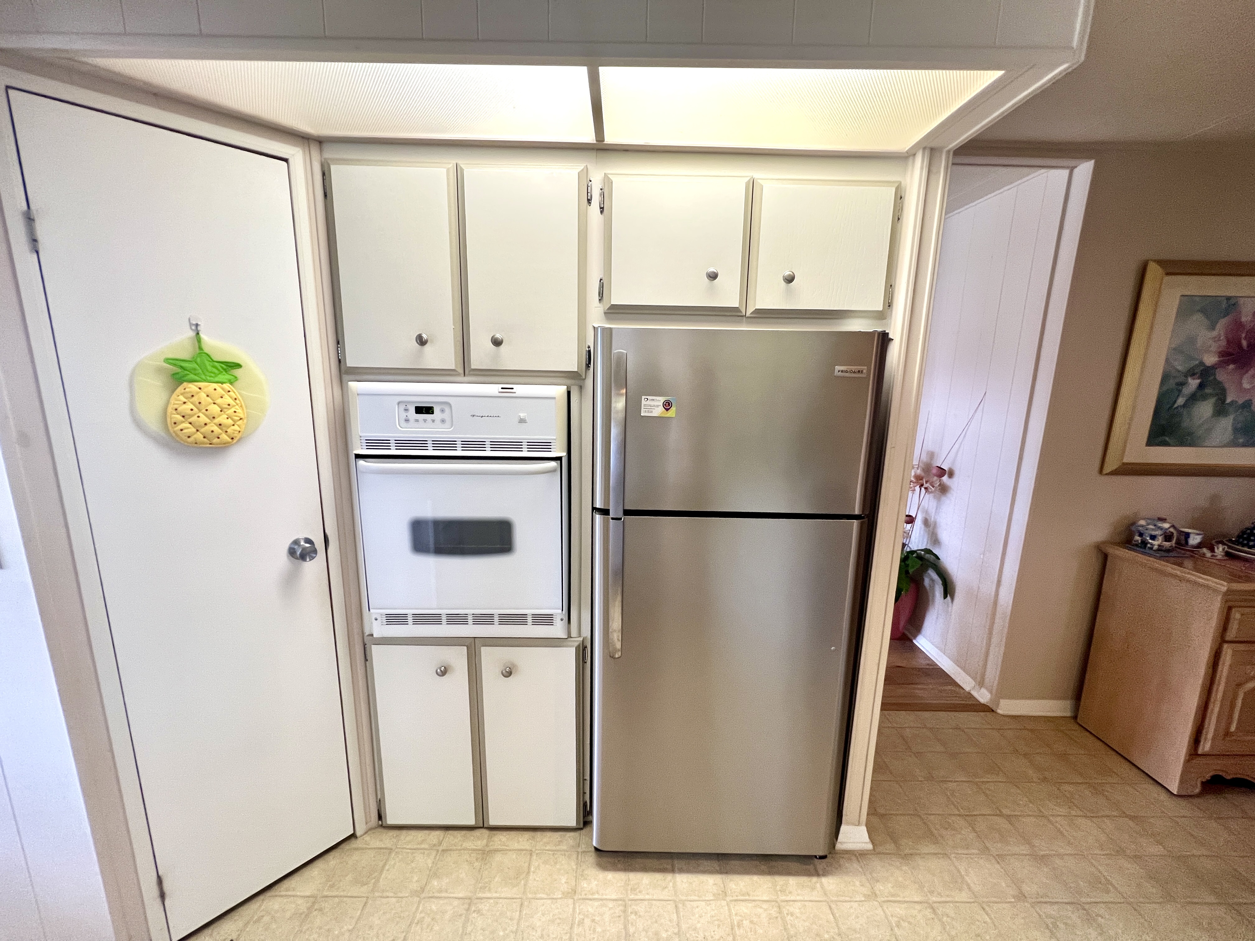 7524 Lakeshore Drive, Ellenton, Florida 34222, 2 Bedrooms Bedrooms, ,2 BathroomsBathrooms,55-Plus Mobile Home,For Sale,Lakeshore Drive,3950