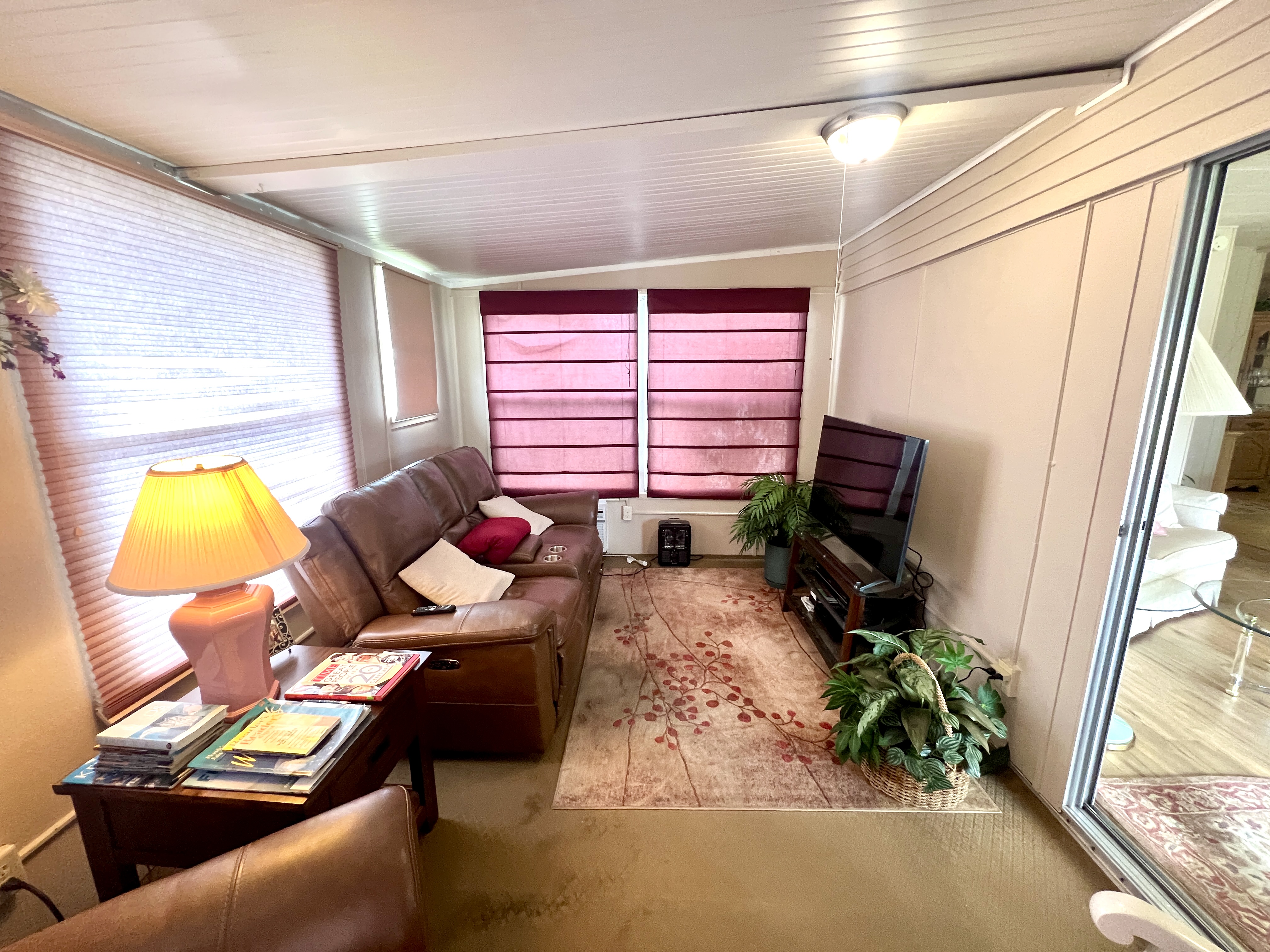 7524 Lakeshore Drive, Ellenton, Florida 34222, 2 Bedrooms Bedrooms, ,2 BathroomsBathrooms,55-Plus Mobile Home,For Sale,Lakeshore Drive,3950