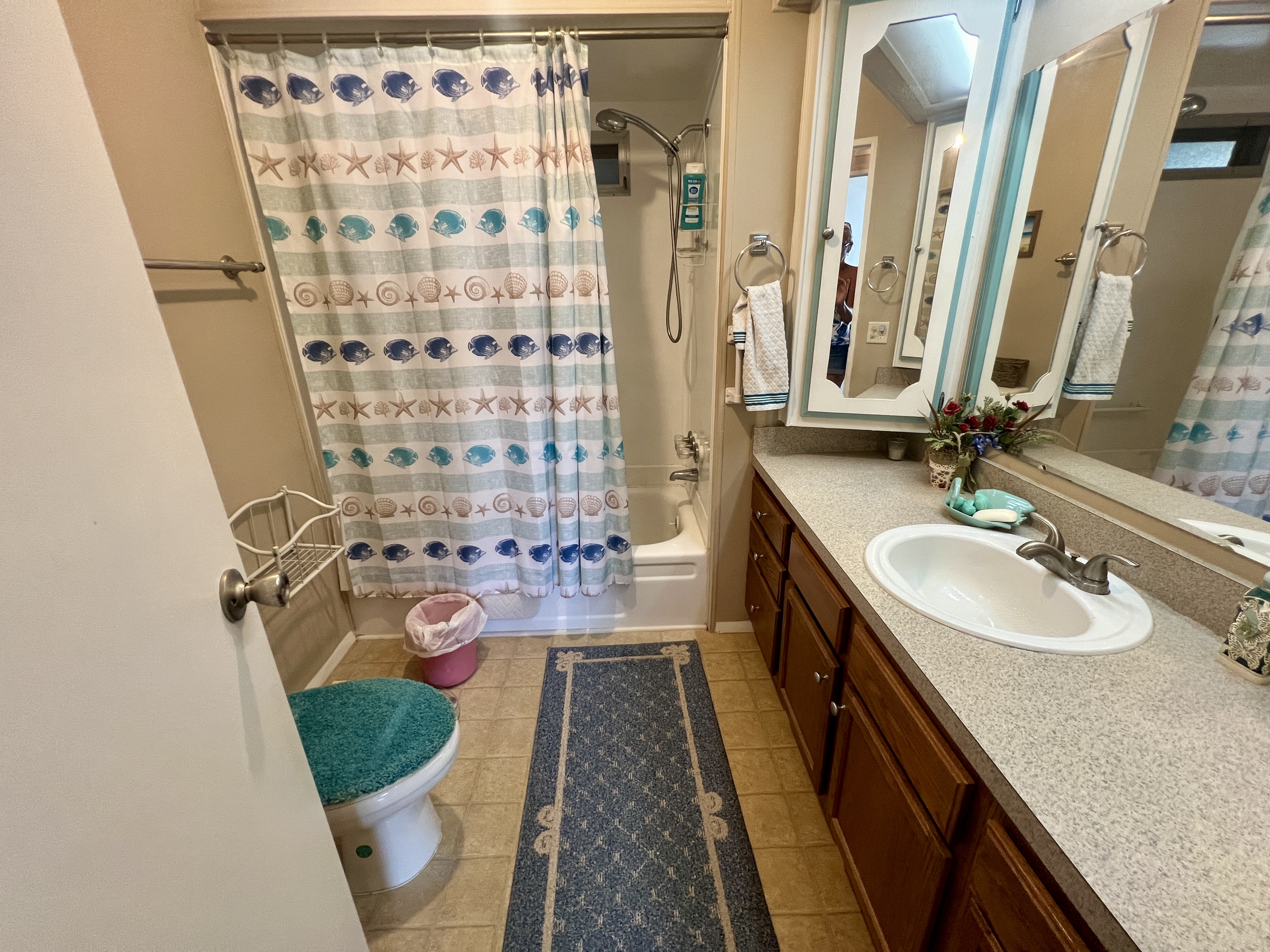7524 Lakeshore Drive, Ellenton, Florida 34222, 2 Bedrooms Bedrooms, ,2 BathroomsBathrooms,55-Plus Mobile Home,For Sale,Lakeshore Drive,3950