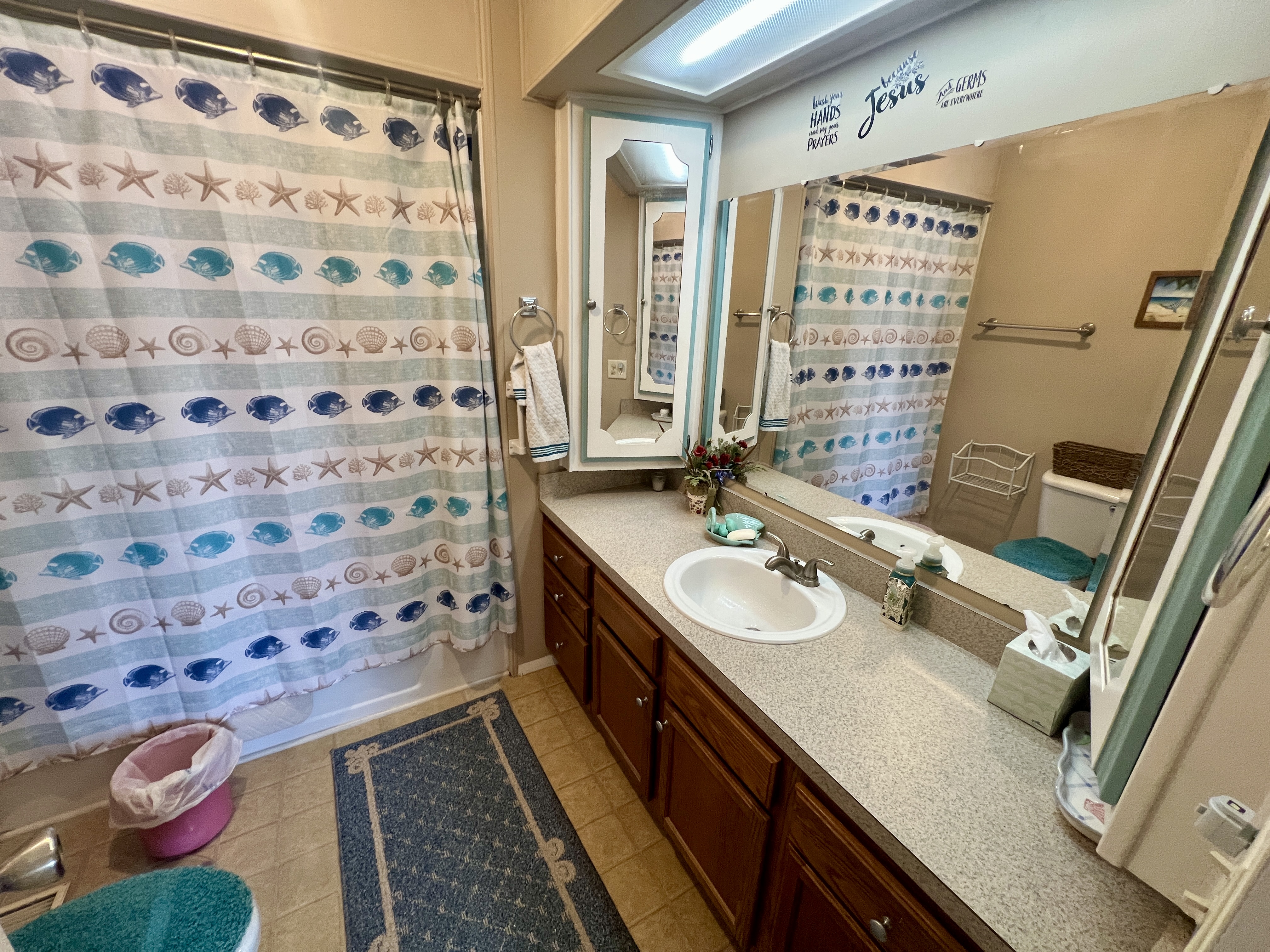 7524 Lakeshore Drive, Ellenton, Florida 34222, 2 Bedrooms Bedrooms, ,2 BathroomsBathrooms,55-Plus Mobile Home,For Sale,Lakeshore Drive,3950