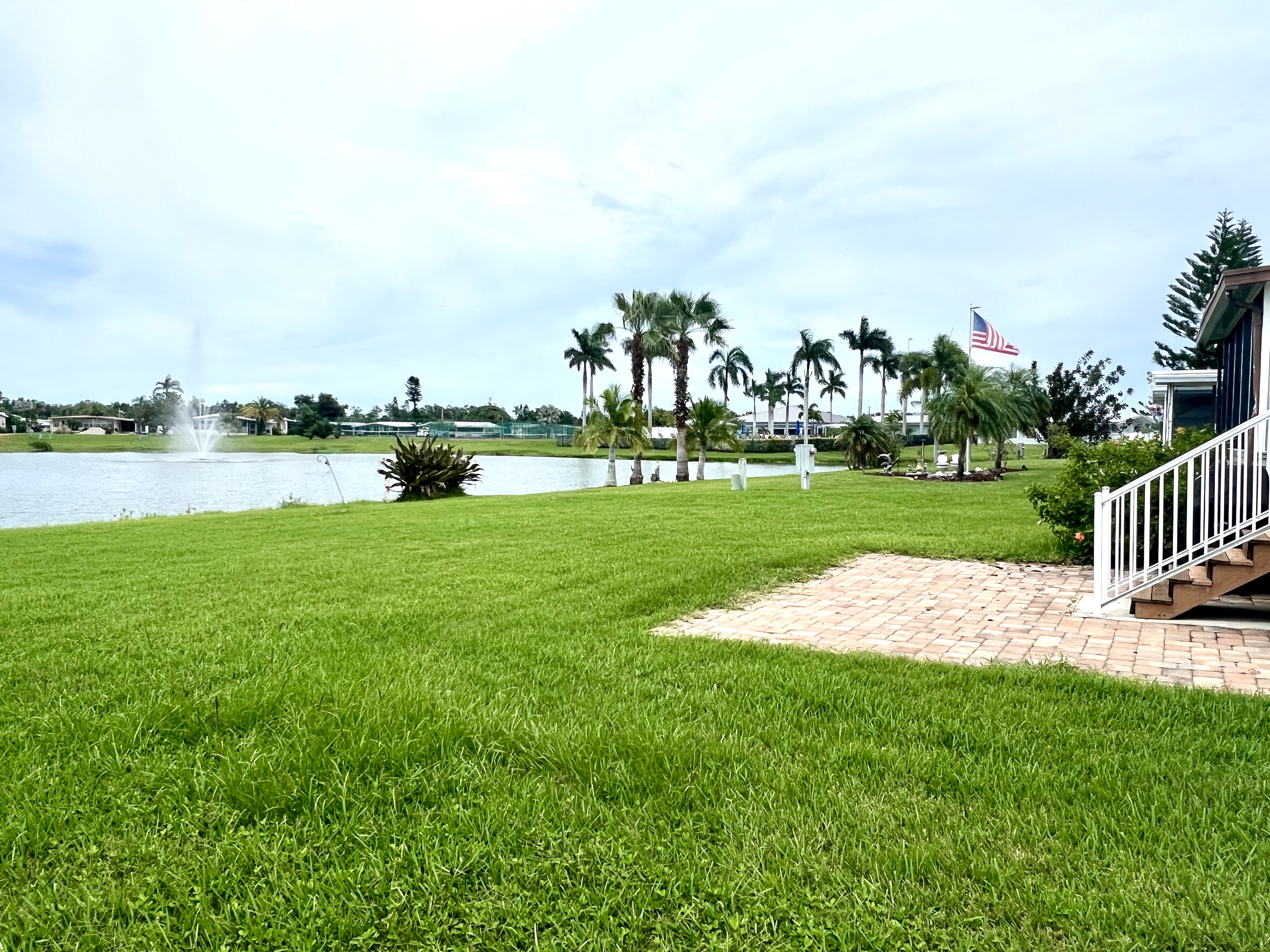 7524 Lakeshore Drive, Ellenton, Florida 34222, 2 Bedrooms Bedrooms, ,2 BathroomsBathrooms,55-Plus Mobile Home,For Sale,Lakeshore Drive,3950