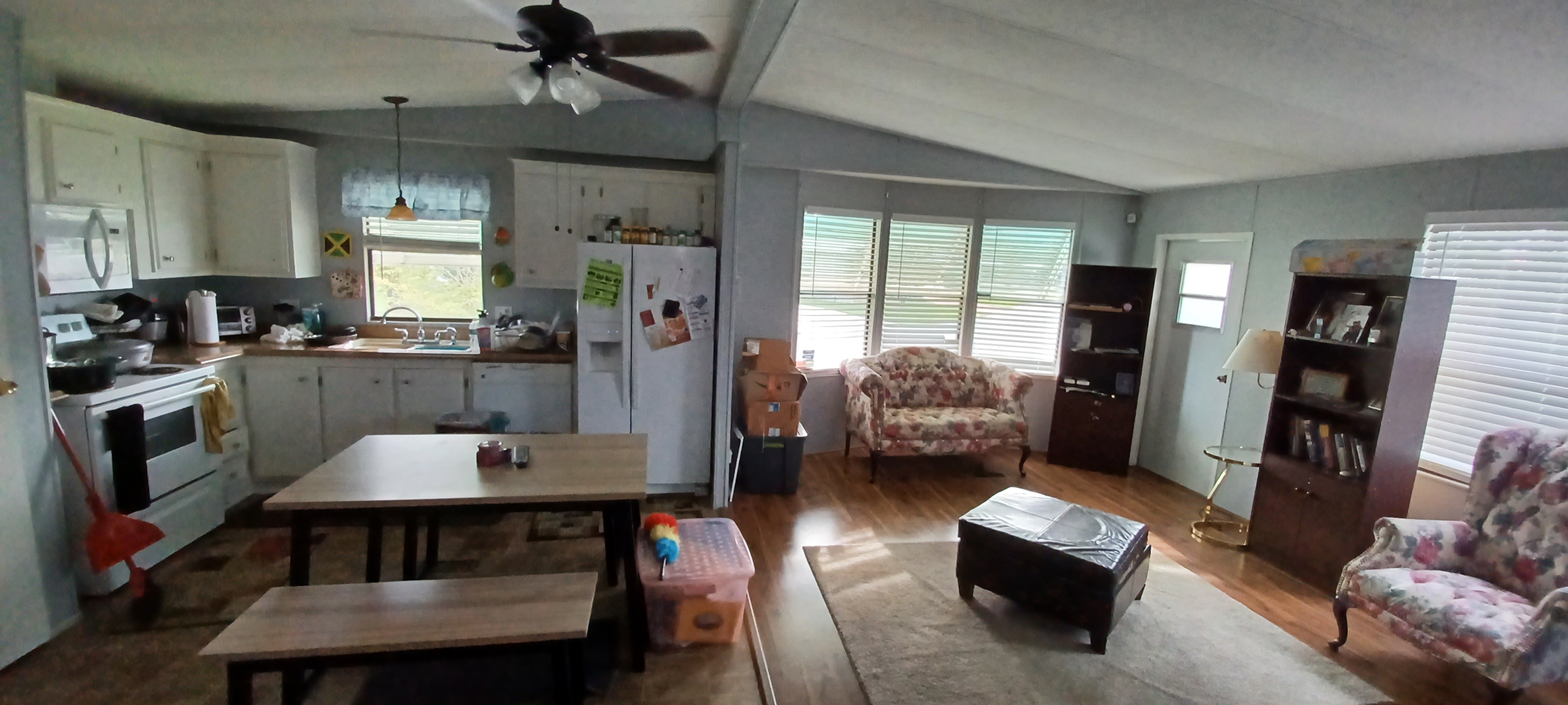 1883 Warwick Hills Drive, Orlando, Florida 32826, 2 Bedrooms Bedrooms, ,2 BathroomsBathrooms,55-Plus Mobile Home,For Sale,Warwick Hills Drive,3954