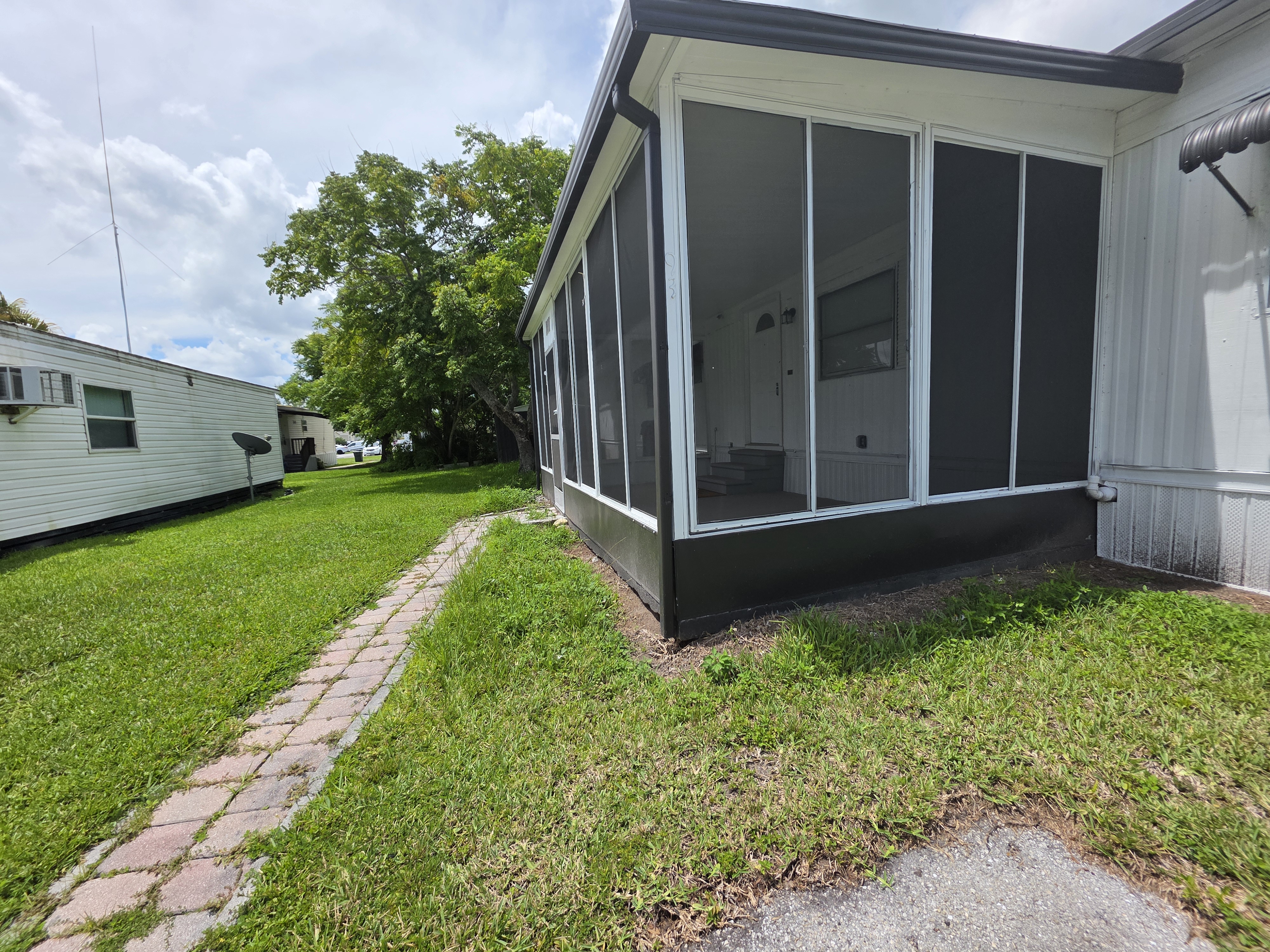 1234 Reynolds Road, Lot 93, Lakeland, Florida 32801, 3 Bedrooms Bedrooms, ,1 BathroomBathrooms,All - Age Mobile Home,For Sale,Reynolds Road, Lot 93,3958