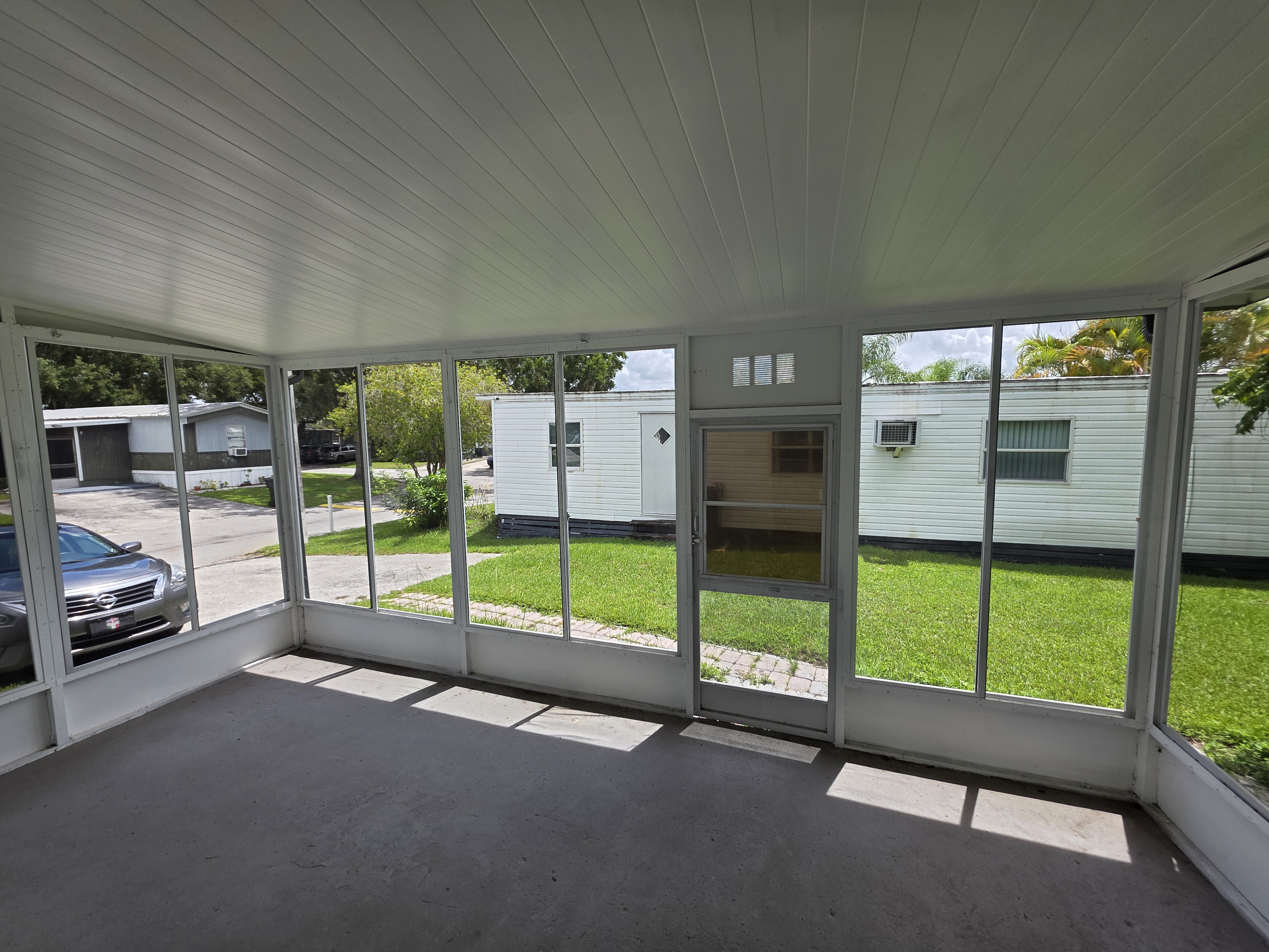 1234 Reynolds Road, Lot 93, Lakeland, Florida 32801, 3 Bedrooms Bedrooms, ,1 BathroomBathrooms,All - Age Mobile Home,For Sale,Reynolds Road, Lot 93,3958