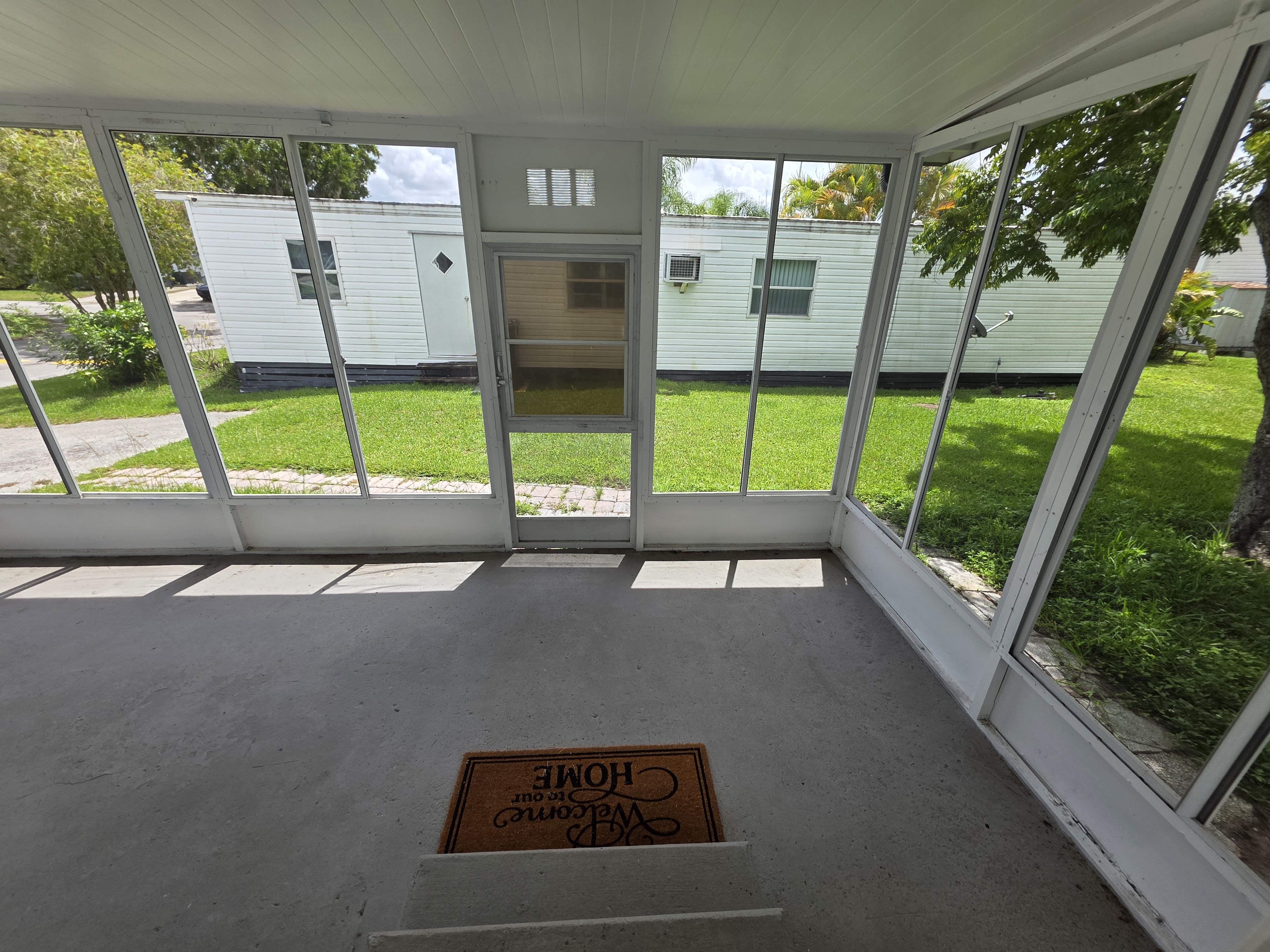 1234 Reynolds Road, Lot 93, Lakeland, Florida 32801, 3 Bedrooms Bedrooms, ,1 BathroomBathrooms,All - Age Mobile Home,For Sale,Reynolds Road, Lot 93,3958