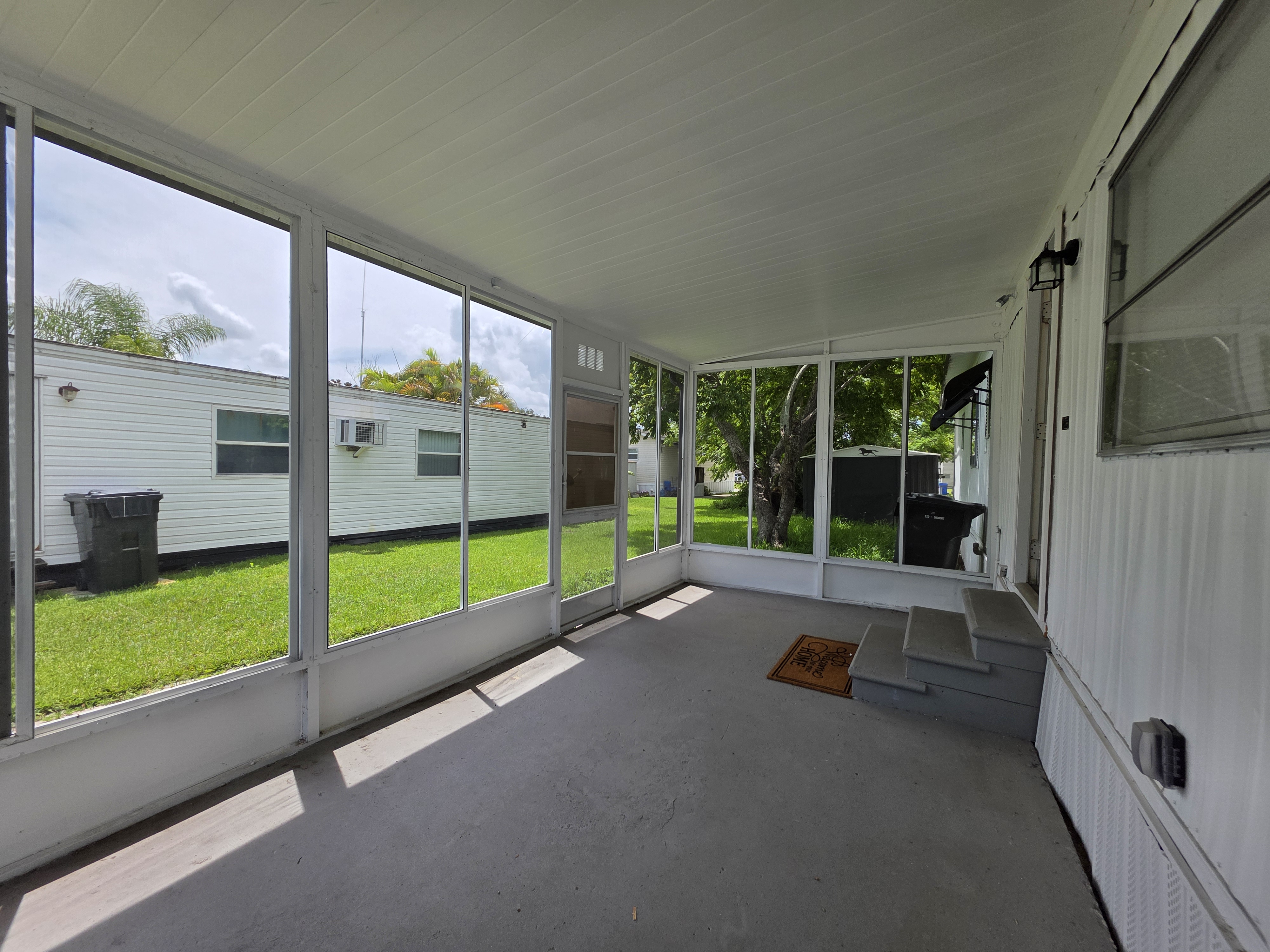 1234 Reynolds Road, Lot 93, Lakeland, Florida 32801, 3 Bedrooms Bedrooms, ,1 BathroomBathrooms,All - Age Mobile Home,For Sale,Reynolds Road, Lot 93,3958