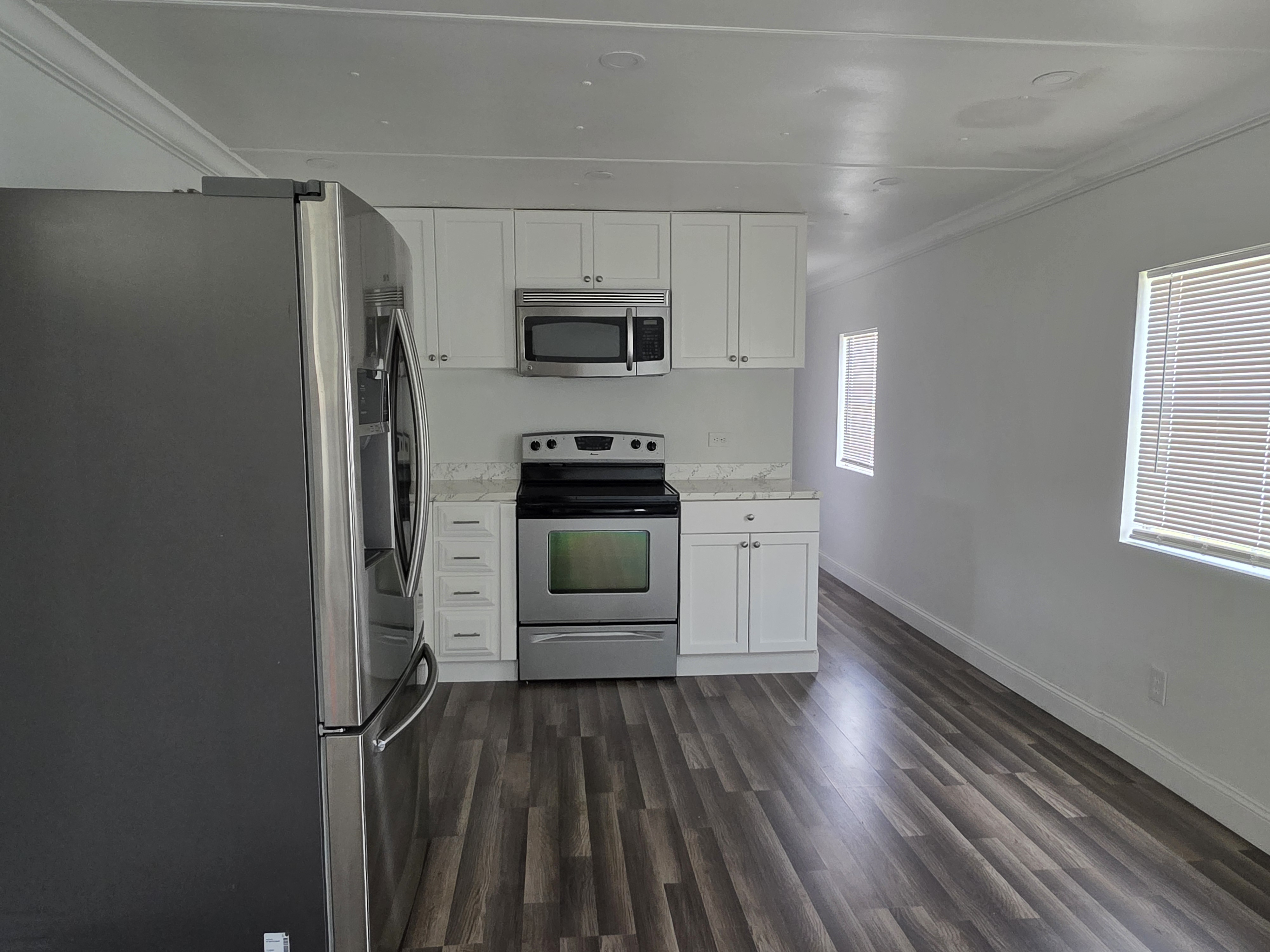 1234 Reynolds Road, Lot 93, Lakeland, Florida 32801, 3 Bedrooms Bedrooms, ,1 BathroomBathrooms,All - Age Mobile Home,For Sale,Reynolds Road, Lot 93,3958