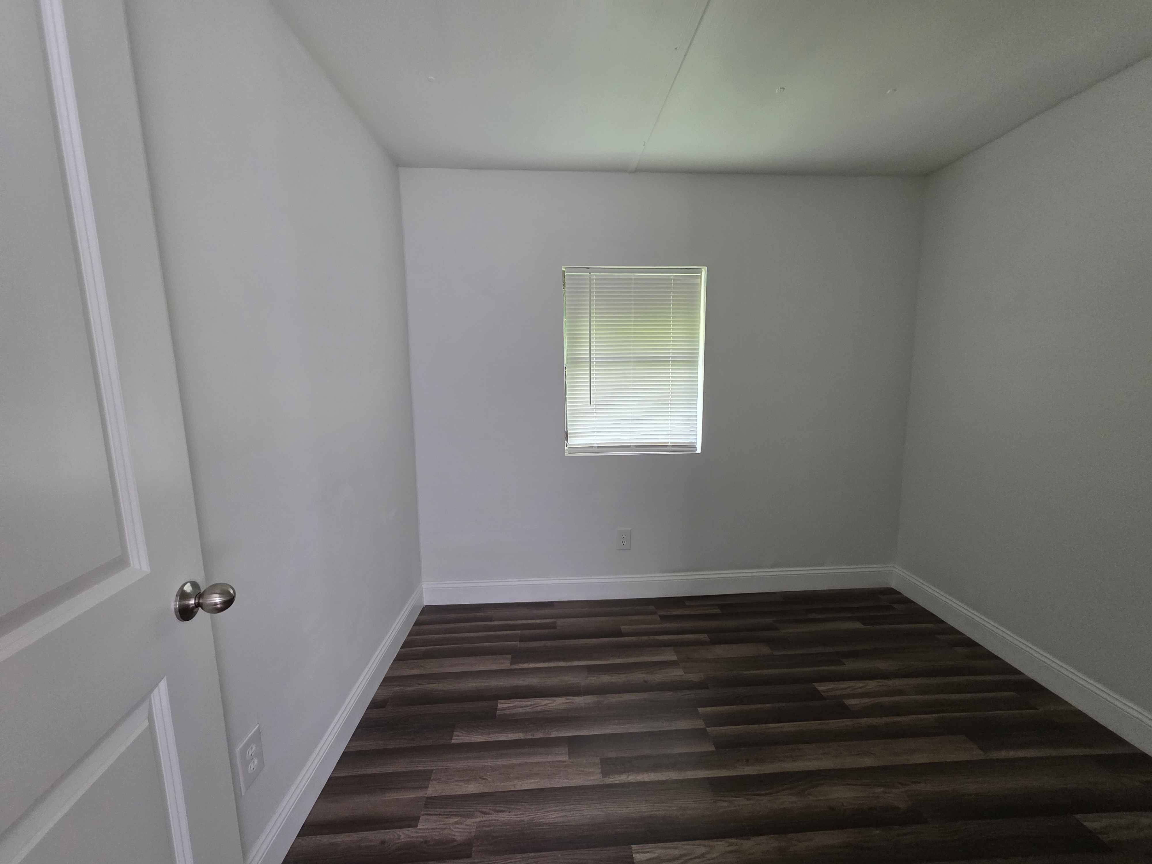 1234 Reynolds Road, Lot 93, Lakeland, Florida 32801, 3 Bedrooms Bedrooms, ,1 BathroomBathrooms,All - Age Mobile Home,For Sale,Reynolds Road, Lot 93,3958