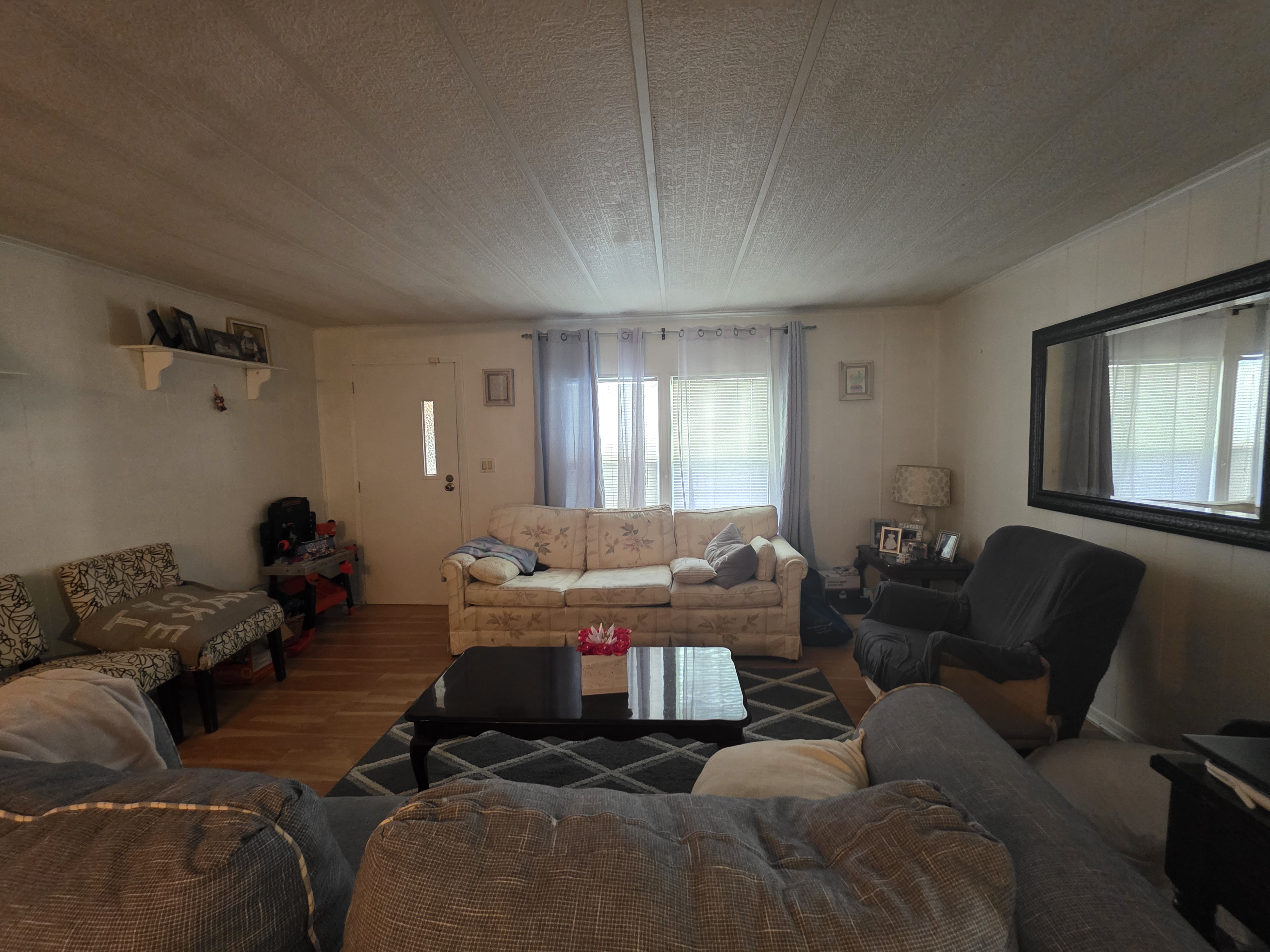 226 Palm Drive, Tampa, Florida 33613, 3 Bedrooms Bedrooms, ,2 BathroomsBathrooms,55-Plus Mobile Home,For Sale,Palm Drive,3959