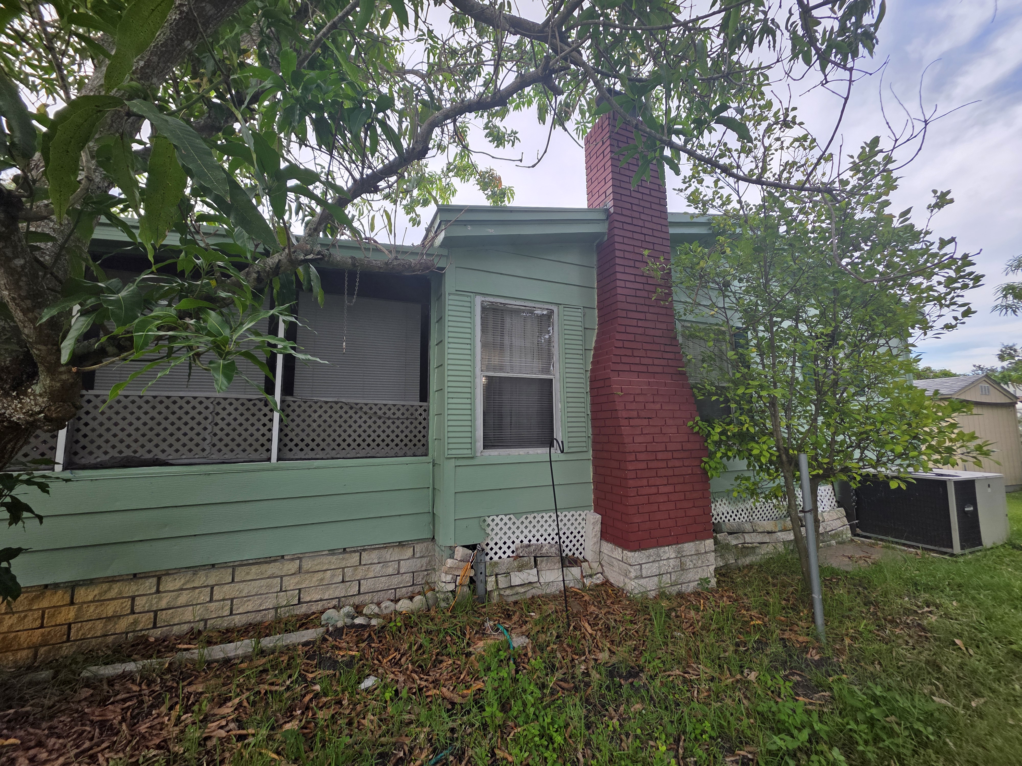 226 Palm Drive, Tampa, Florida 33613, 3 Bedrooms Bedrooms, ,2 BathroomsBathrooms,55-Plus Mobile Home,For Sale,Palm Drive,3959