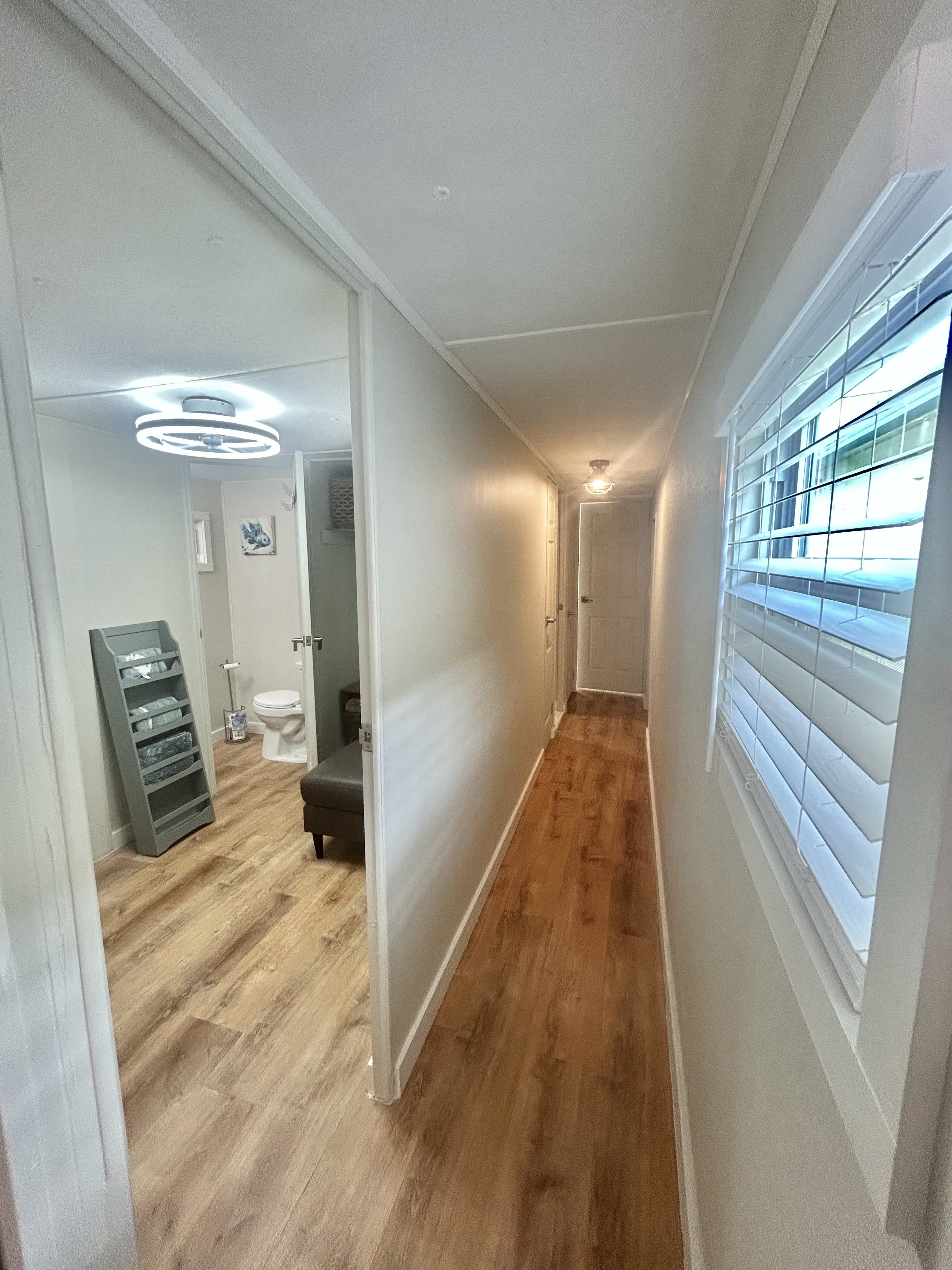 200 Fun Avenue, Bradenton, Florida 34208, 2 Bedrooms Bedrooms, ,1.5 BathroomsBathrooms,55-Plus Mobile Home,For Sale,Fun Avenue,3962