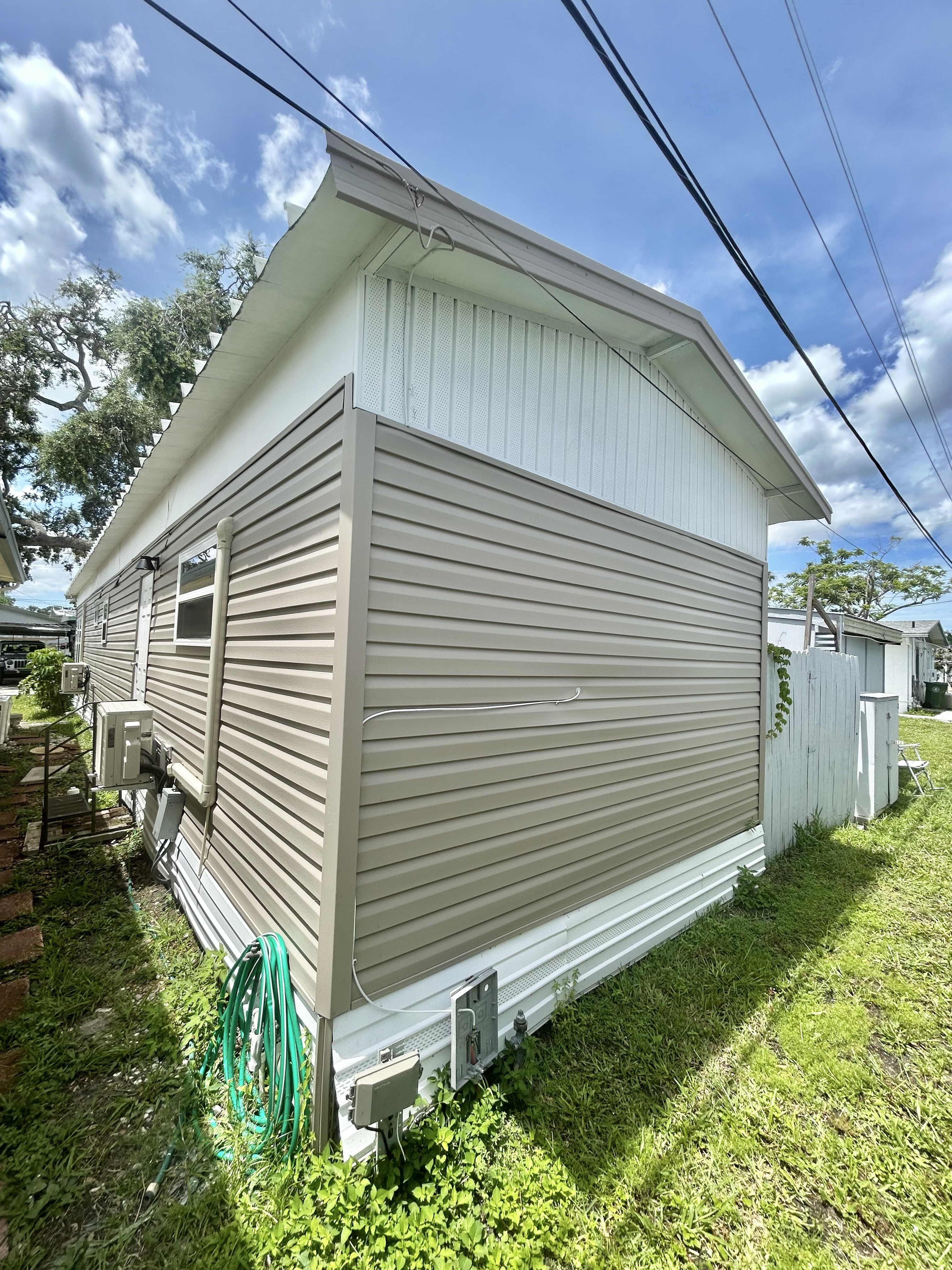 200 Fun Avenue, Bradenton, Florida 34208, 2 Bedrooms Bedrooms, ,1.5 BathroomsBathrooms,55-Plus Mobile Home,For Sale,Fun Avenue,3962