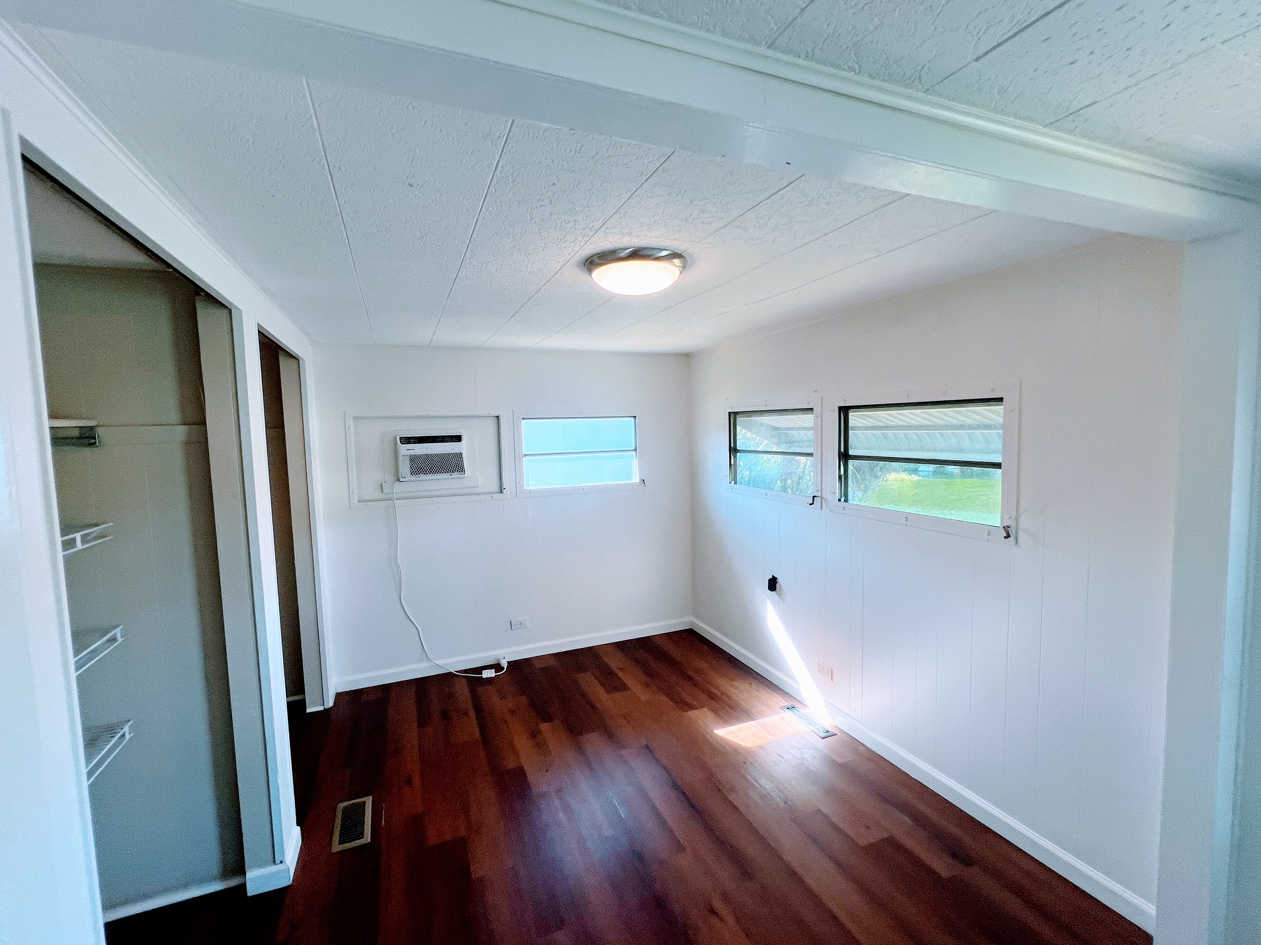 2266 Gulf to Bay Blvd, Lot 452, Clearwater, Florida 33765, 1 Bedroom Bedrooms, ,1 BathroomBathrooms,All - Age Mobile Home,For Sale,Gulf to Bay Blvd, Lot 452,3964