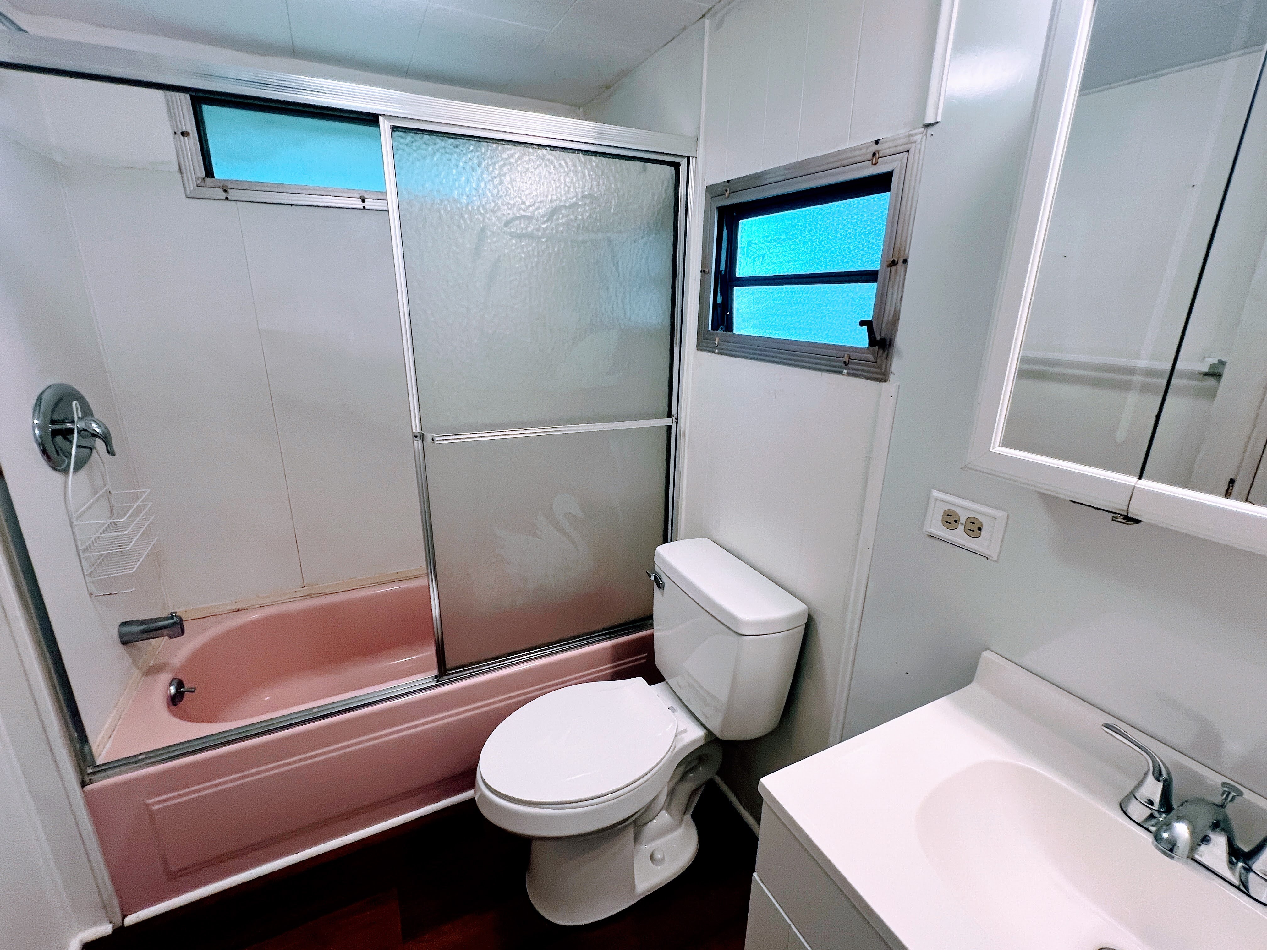 2266 Gulf to Bay Blvd, Lot 452, Clearwater, Florida 33765, 1 Bedroom Bedrooms, ,1 BathroomBathrooms,All - Age Mobile Home,For Sale,Gulf to Bay Blvd, Lot 452,3964