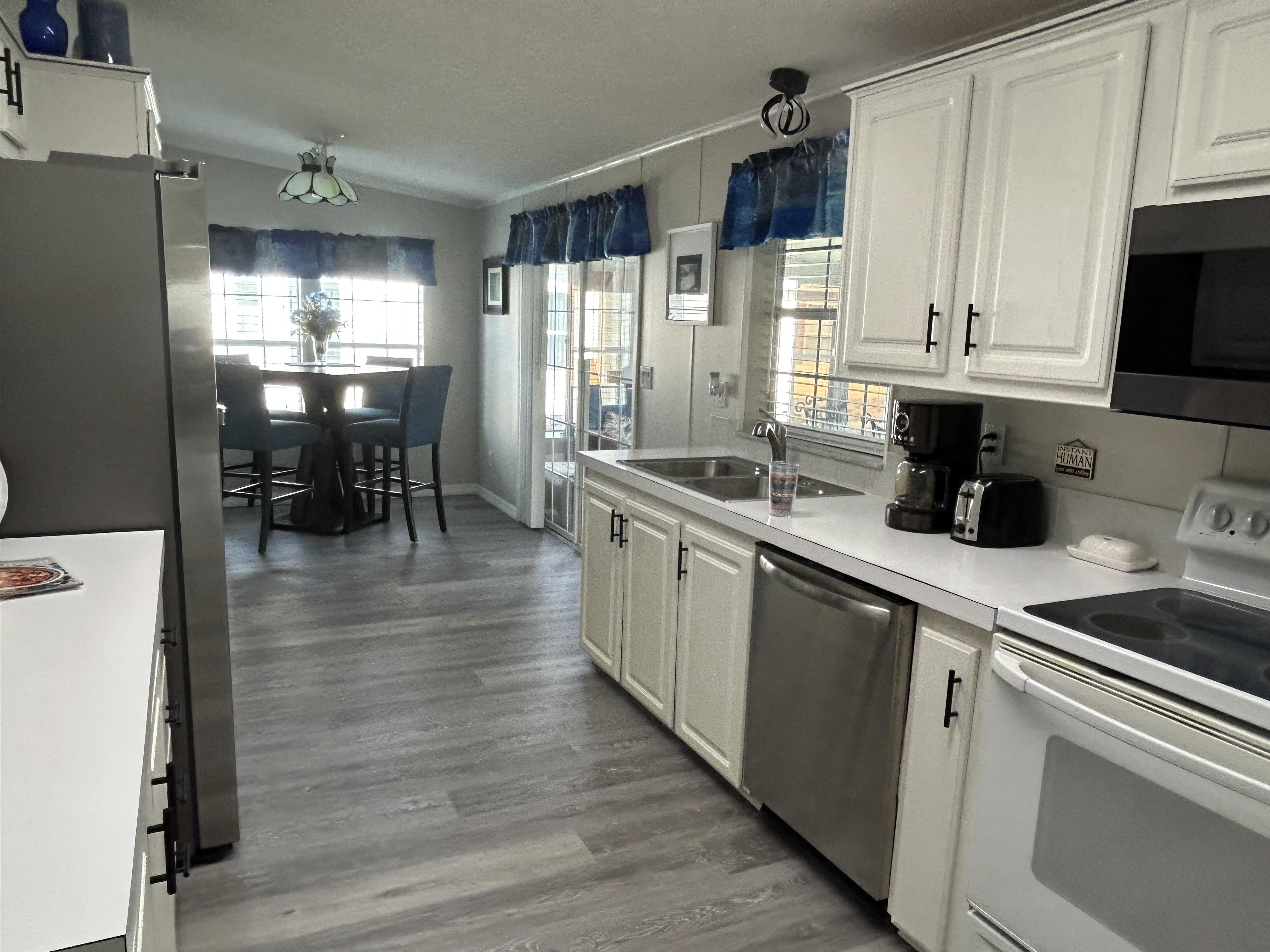 2640 Brynwood Drive, New Port Richey, Florida 34655, 3 Bedrooms Bedrooms, ,2 BathroomsBathrooms,55-Plus Mobile Home,For Sale,Brynwood Drive,3967