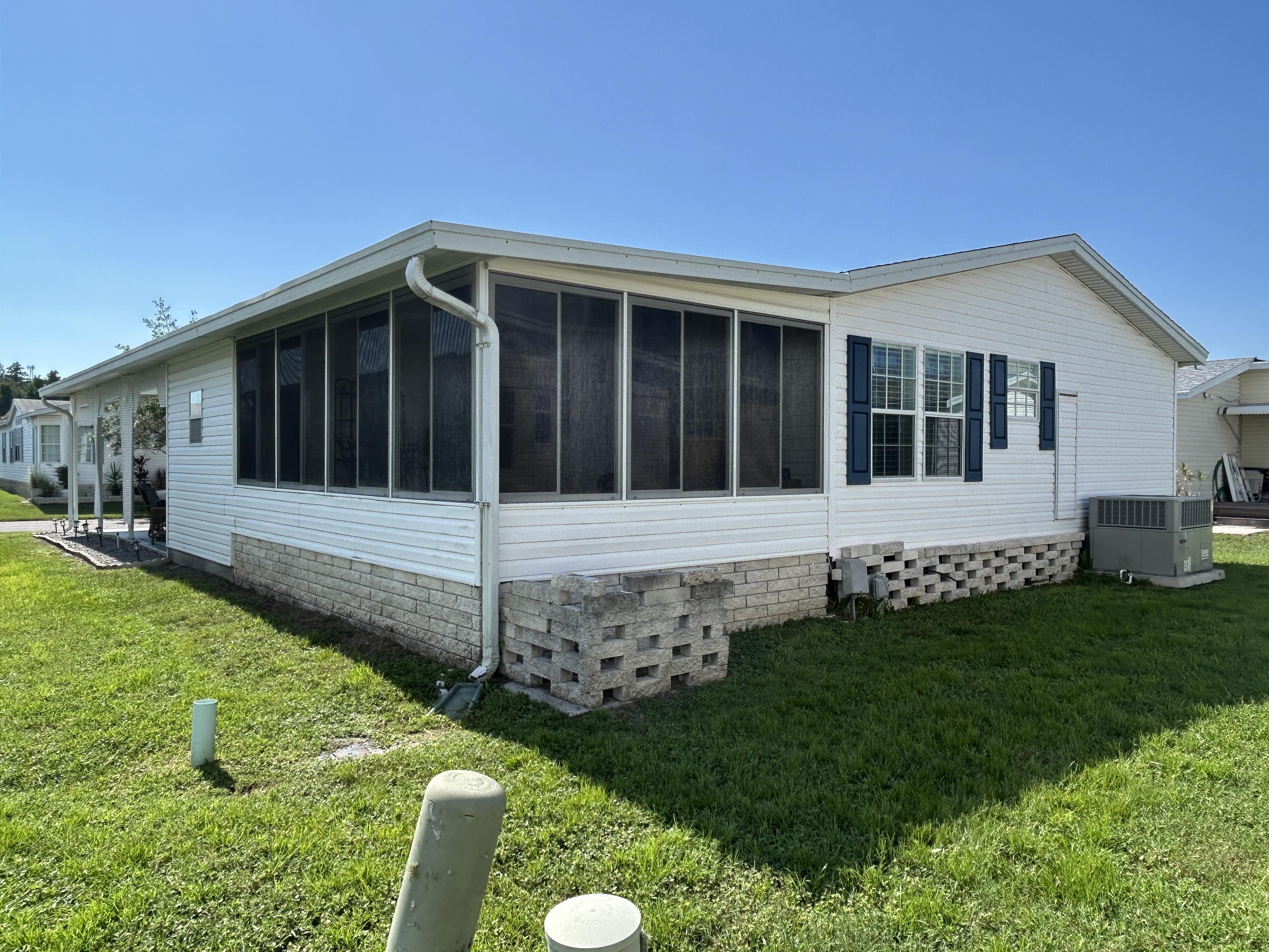 2640 Brynwood Drive, New Port Richey, Florida 34655, 3 Bedrooms Bedrooms, ,2 BathroomsBathrooms,55-Plus Mobile Home,For Sale,Brynwood Drive,3967