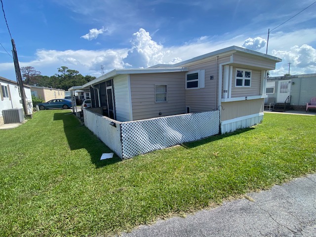 2450 S Ridgewood Avenue, Lot 12, Edgewater, Florida 32141, 2 Bedrooms Bedrooms, ,1.5 BathroomsBathrooms,55-Plus Mobile Home,For Sale,S Ridgewood Avenue, Lot 12,3972