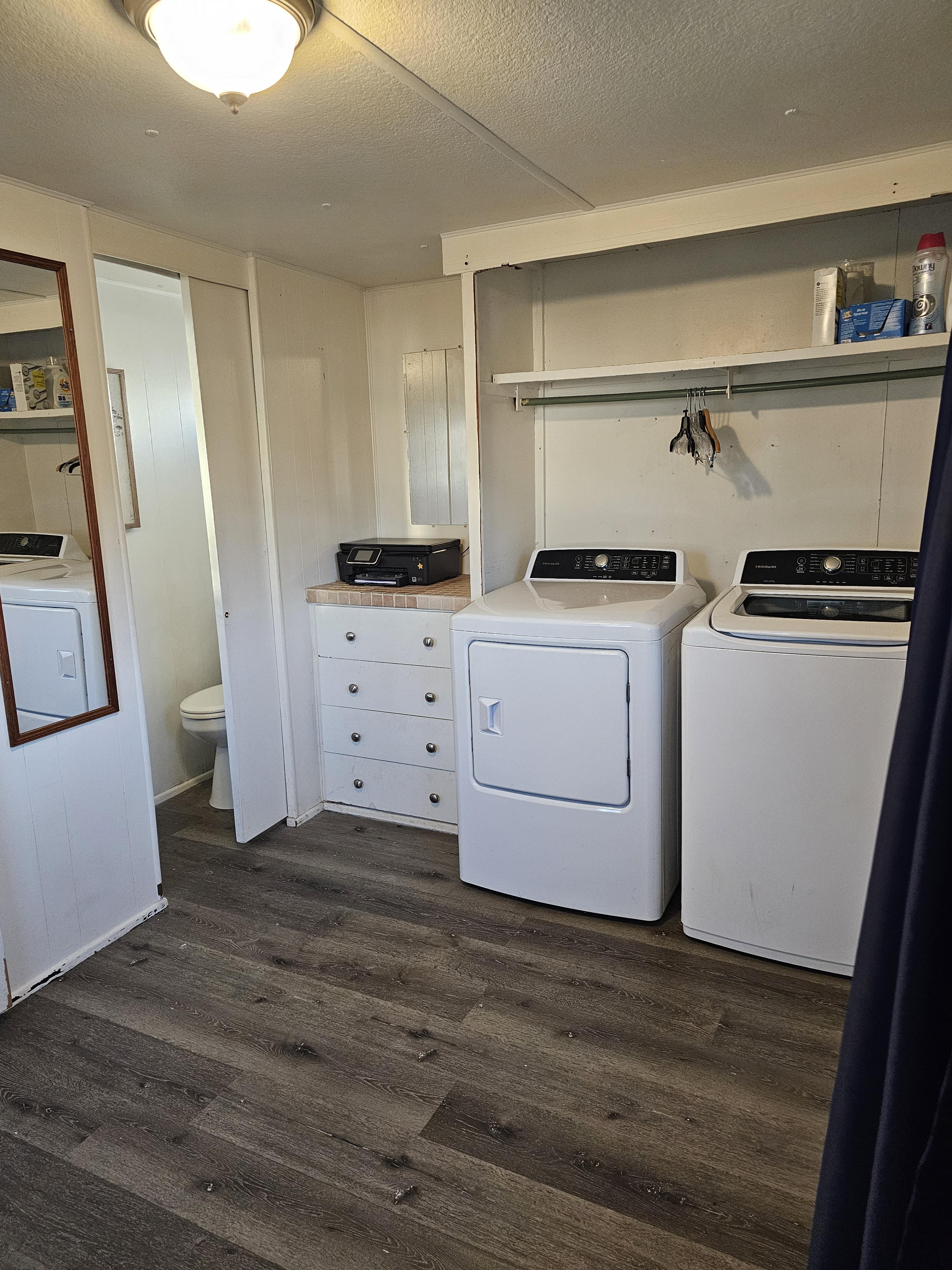 2450 S Ridgewood Avenue, Lot 12, Edgewater, Florida 32141, 2 Bedrooms Bedrooms, ,1.5 BathroomsBathrooms,55-Plus Mobile Home,For Sale,S Ridgewood Avenue, Lot 12,3972