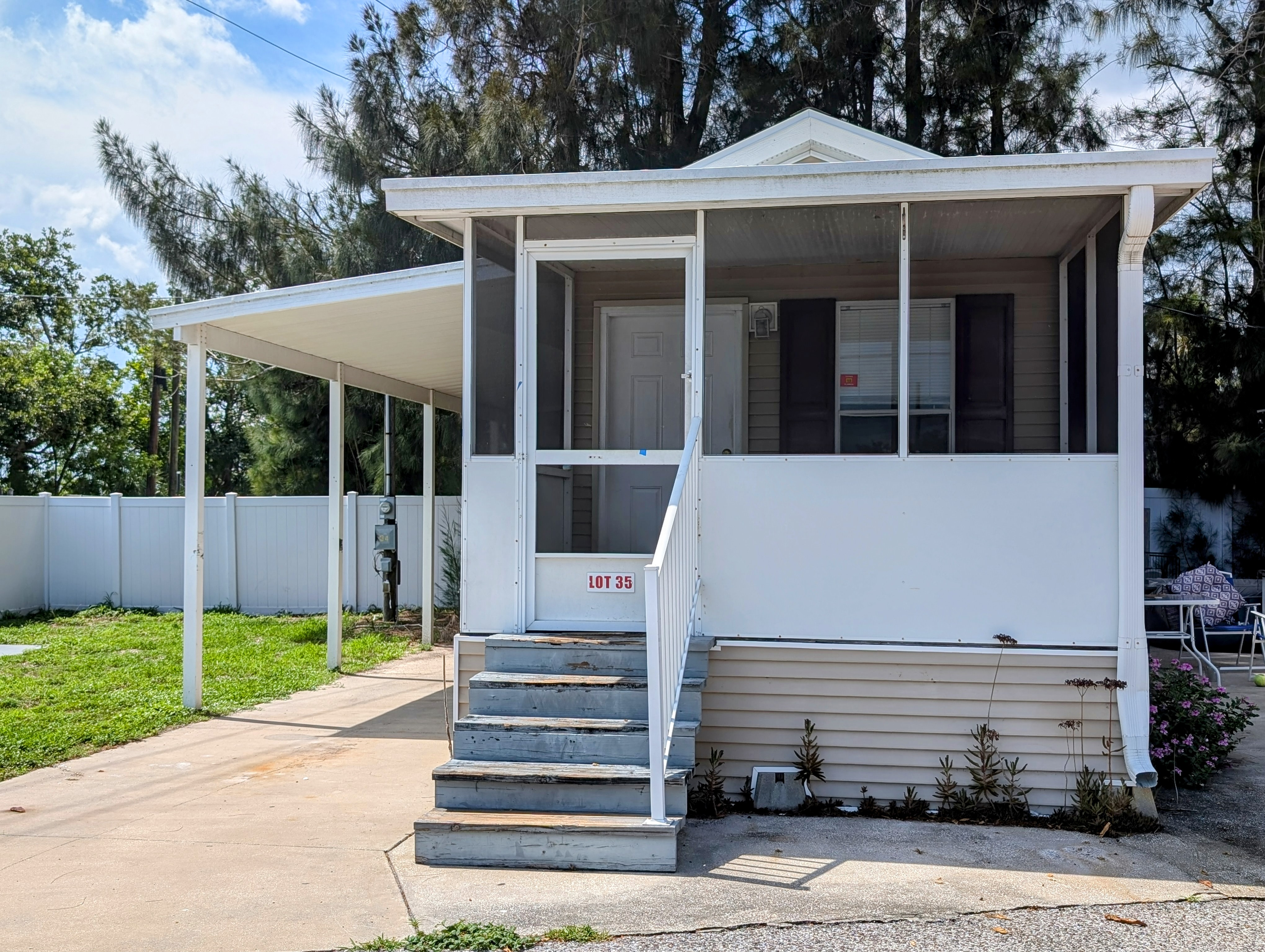 2201 US Hwy 41 S, Lot 35, Ruskin, Florida 33570, 1 Bedroom Bedrooms, ,1 BathroomBathrooms,All - Age Mobile Home,For Sale,US Hwy 41 S, Lot 35,3978