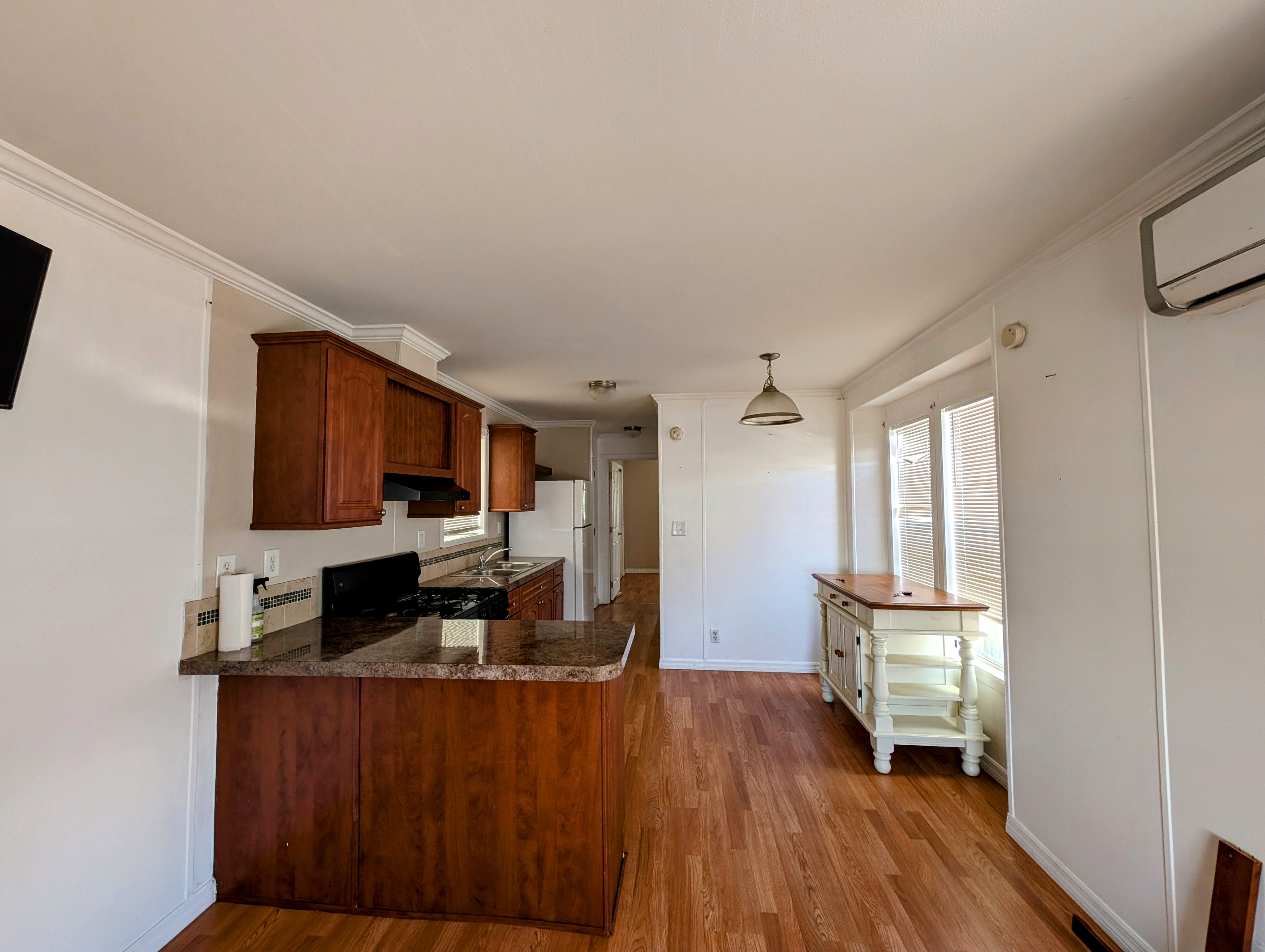 2201 US Hwy 41 S, Lot 35, Ruskin, Florida 33570, 1 Bedroom Bedrooms, ,1 BathroomBathrooms,All - Age Mobile Home,For Sale,US Hwy 41 S, Lot 35,3978