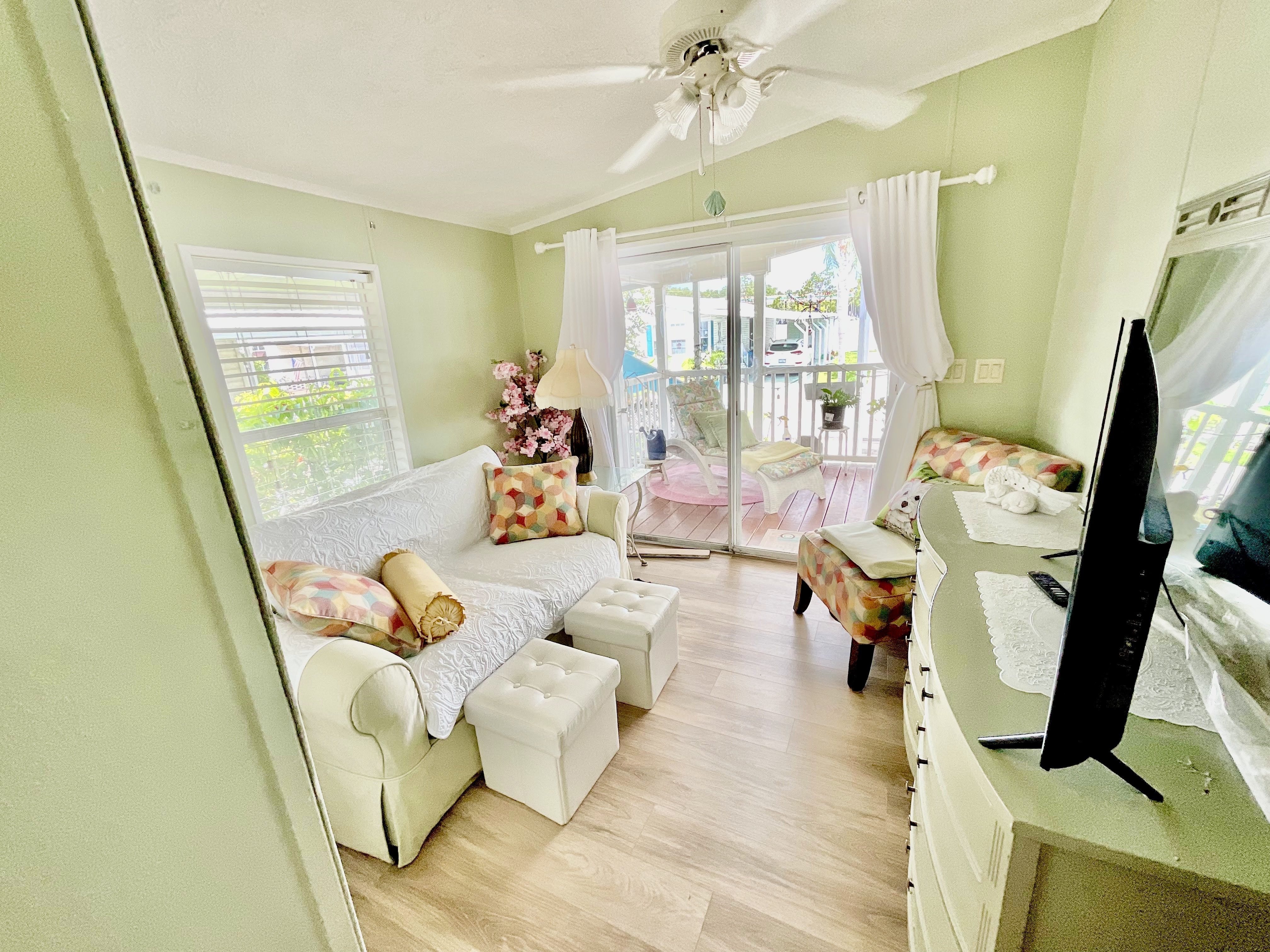 3113 State Road 580, Lot 416, Safety Harbor, Florida 34695, 3 Bedrooms Bedrooms, ,2 BathroomsBathrooms,55-Plus Mobile Home,For Sale,State Road 580, Lot 416,3979