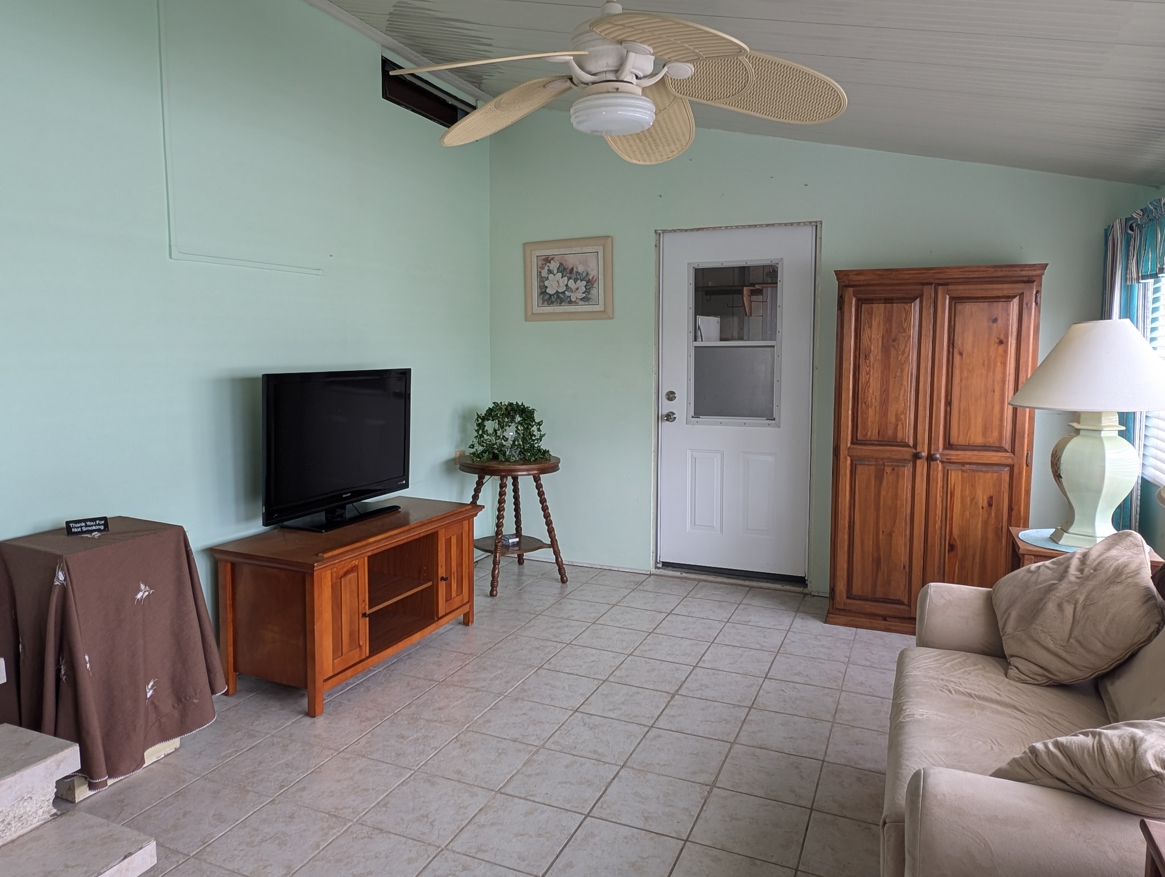 1729 Wheelhouse Circle, Ruskin, Florida 33570, 2 Bedrooms Bedrooms, ,2 BathroomsBathrooms,55-Plus Mobile Home,For Sale,Wheelhouse Circle,3981