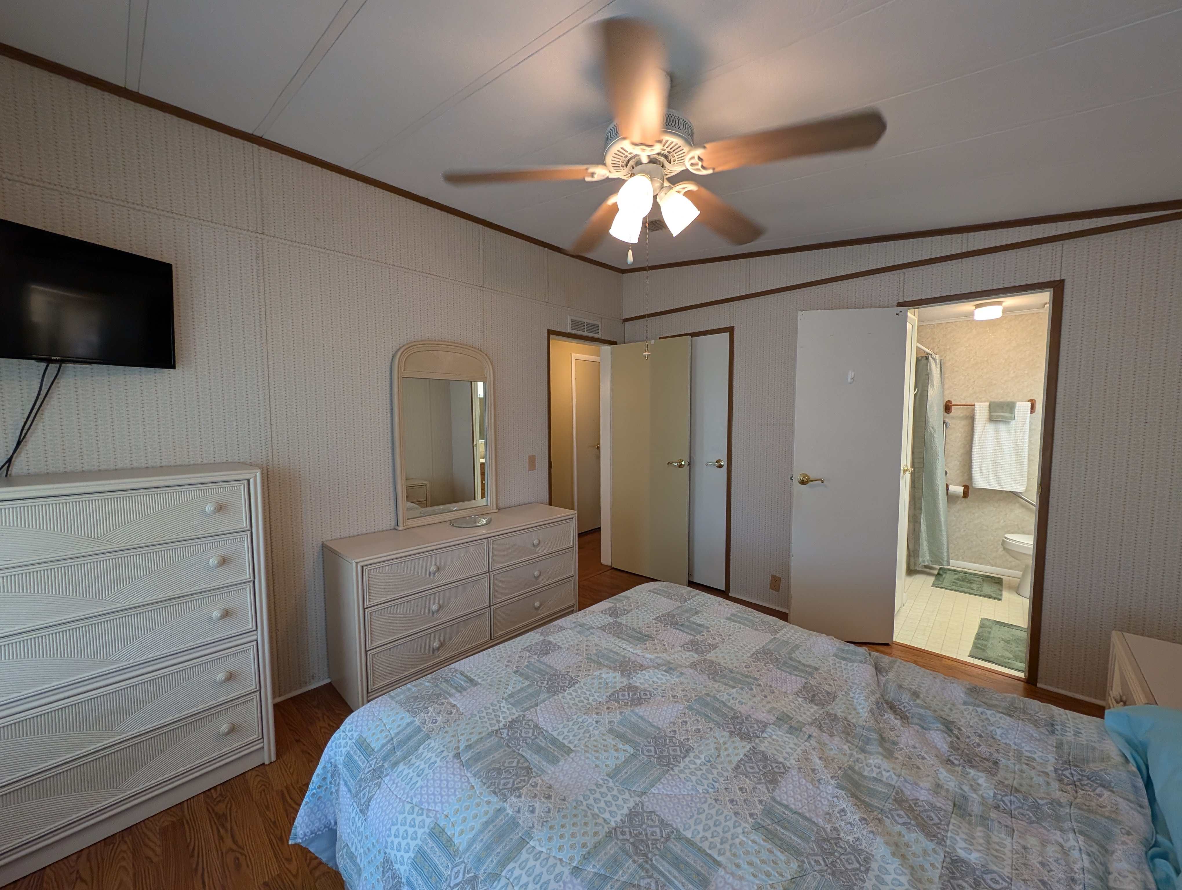 1729 Wheelhouse Circle, Ruskin, Florida 33570, 2 Bedrooms Bedrooms, ,2 BathroomsBathrooms,55-Plus Mobile Home,For Sale,Wheelhouse Circle,3981