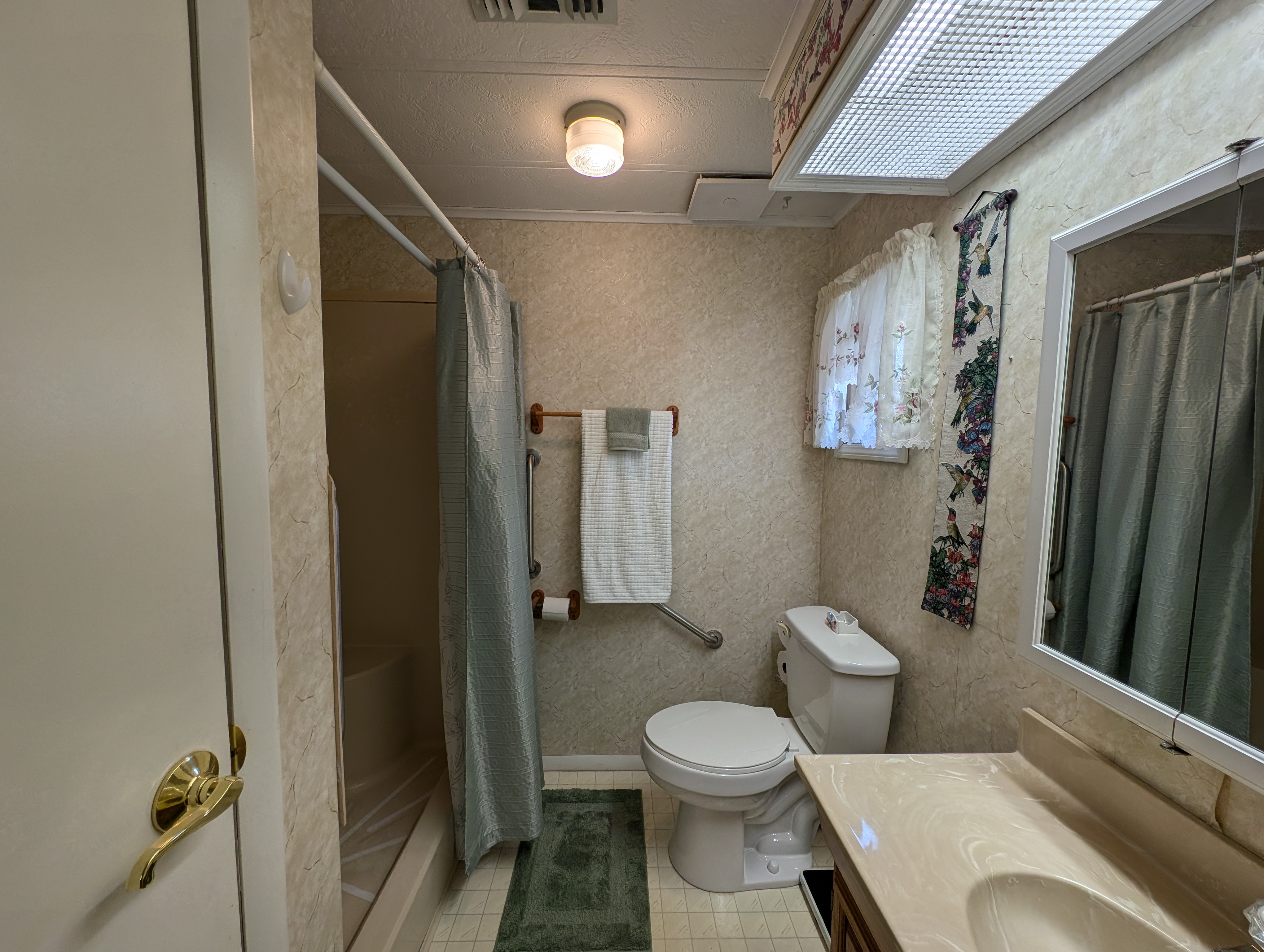 1729 Wheelhouse Circle, Ruskin, Florida 33570, 2 Bedrooms Bedrooms, ,2 BathroomsBathrooms,55-Plus Mobile Home,For Sale,Wheelhouse Circle,3981