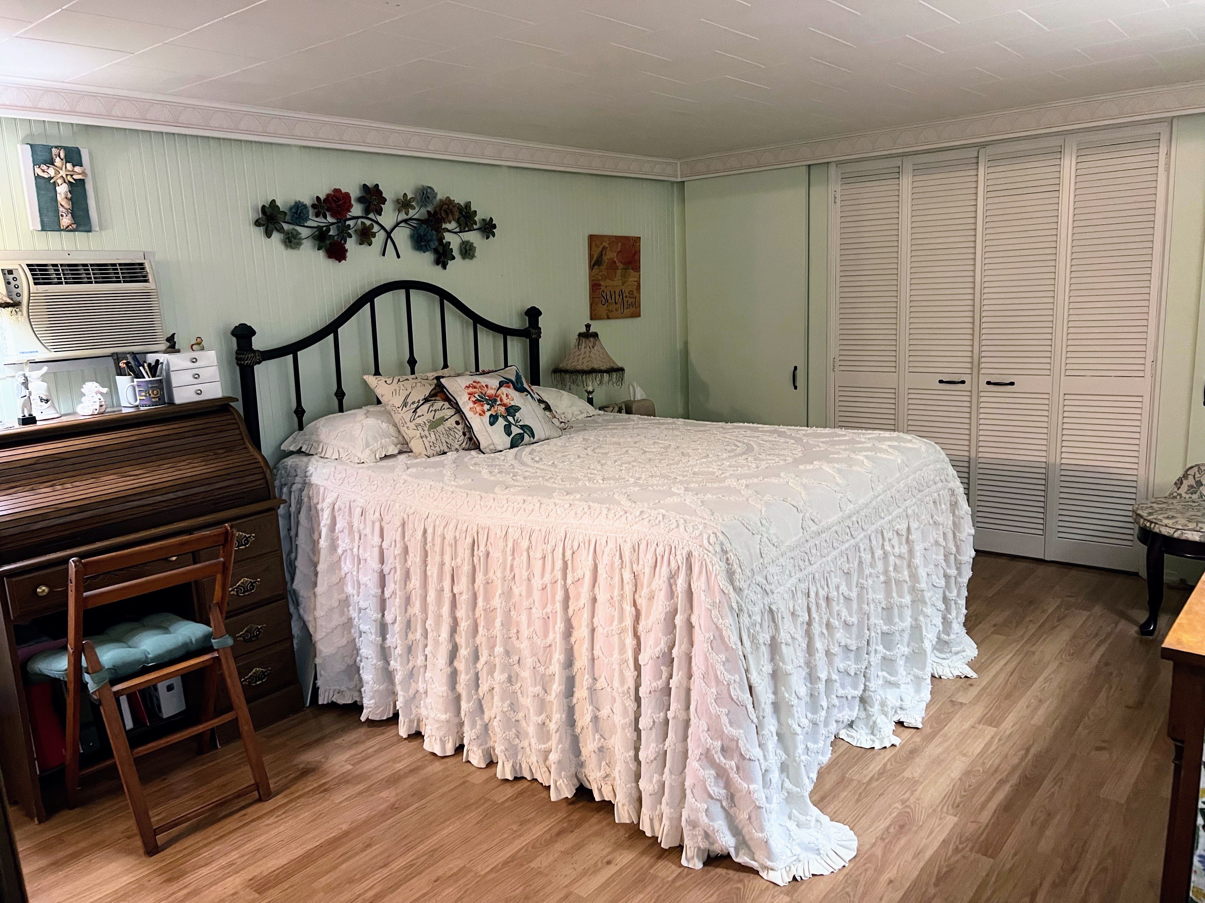 1919 Buccaneer Drive, Lot 101, Sarasota, Florida 34231, 2 Bedrooms Bedrooms, ,2 BathroomsBathrooms,55-Plus Mobile Home,For Sale,Buccaneer Drive, Lot 101,3982