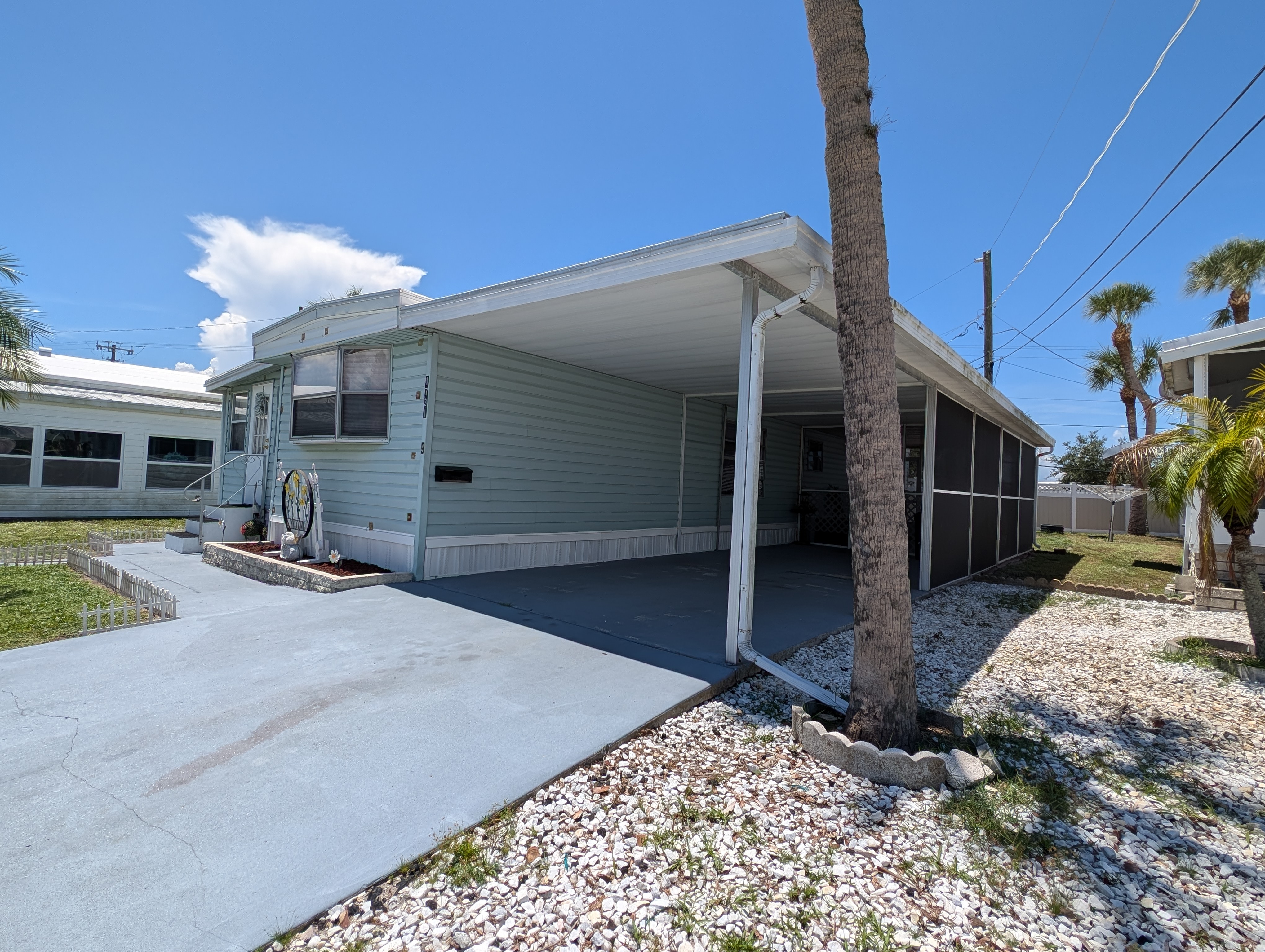 1731 Wheelhouse Circle, Lot 9, Ruskin, Florida 33570, 1 Bedroom Bedrooms, ,1 BathroomBathrooms,55-Plus Mobile Home,For Sale,Wheelhouse Circle, Lot 9,3984