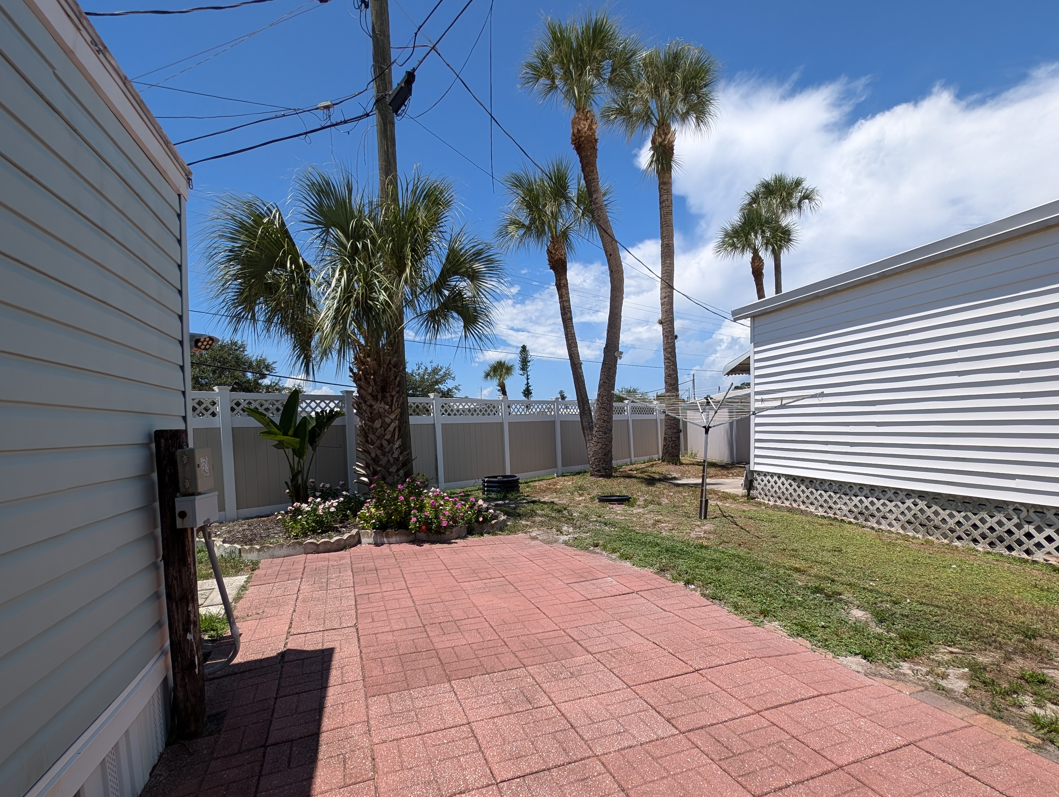 1731 Wheelhouse Circle, Lot 9, Ruskin, Florida 33570, 1 Bedroom Bedrooms, ,1 BathroomBathrooms,55-Plus Mobile Home,For Sale,Wheelhouse Circle, Lot 9,3984
