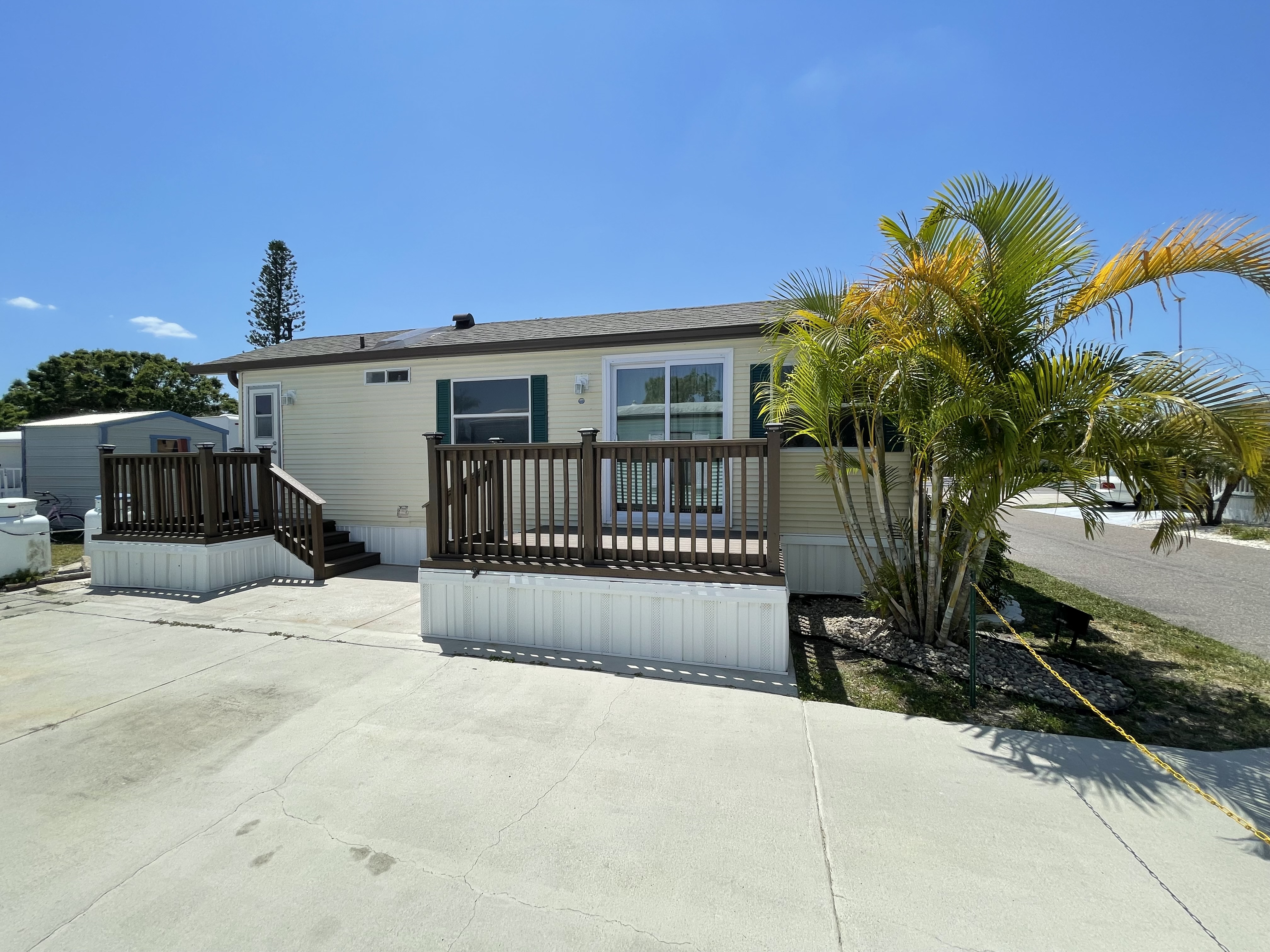 11911 66th St N, Lot 206, Largo, Florida 33773, 1 Bedroom Bedrooms, ,1 BathroomBathrooms,55-Plus Mobile Home,For Sale,66th St N, Lot 206,3986