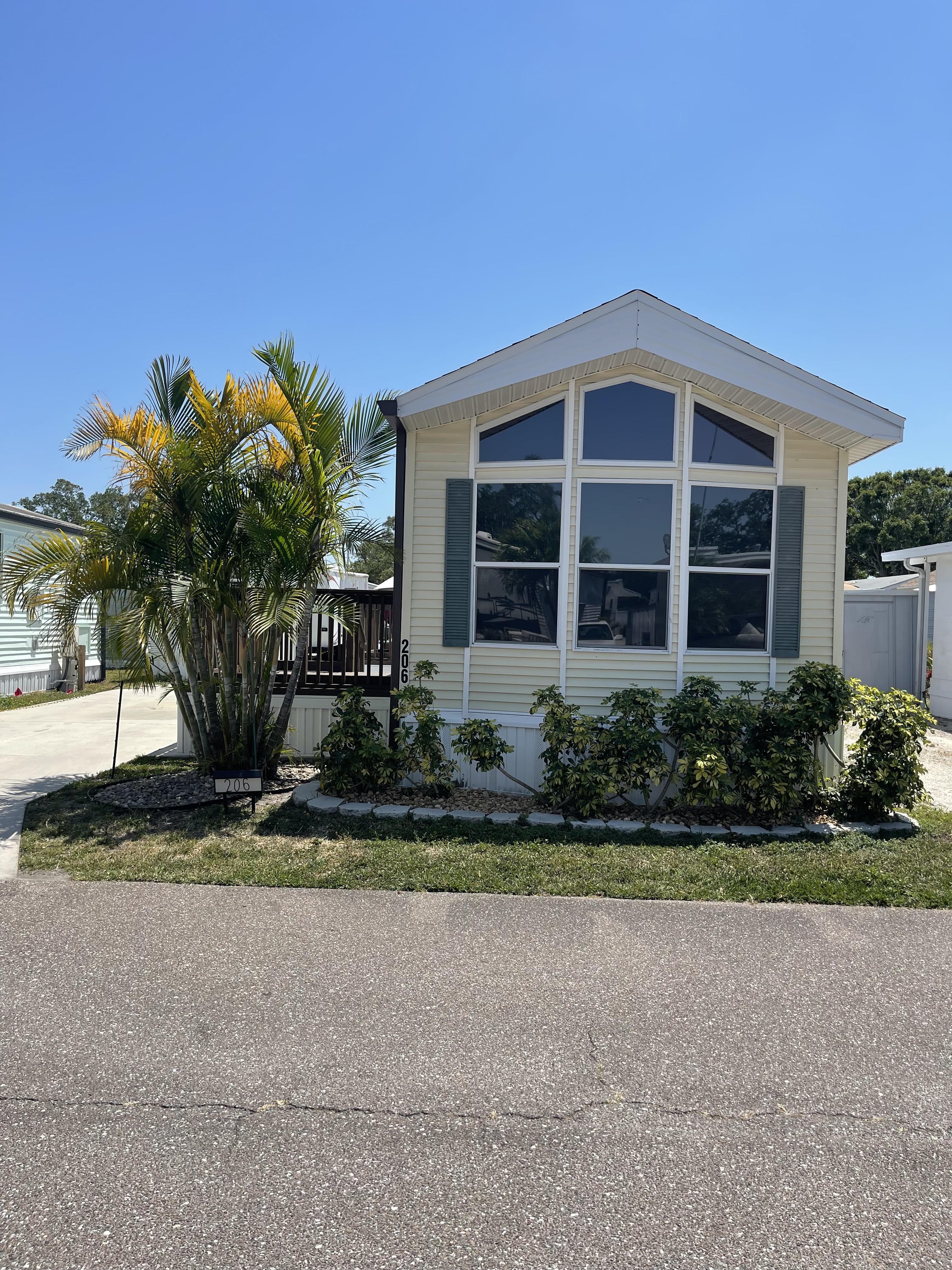 11911 66th St N, Lot 206, Largo, Florida 33773, 1 Bedroom Bedrooms, ,1 BathroomBathrooms,55-Plus Mobile Home,For Sale,66th St N, Lot 206,3986