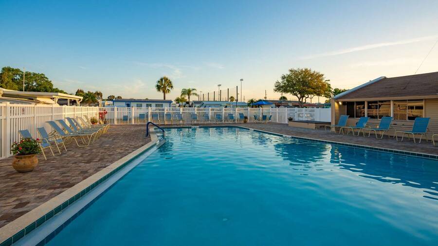 11911 66th St N, Lot 206, Largo, Florida 33773, 1 Bedroom Bedrooms, ,1 BathroomBathrooms,55-Plus Mobile Home,For Sale,66th St N, Lot 206,3986